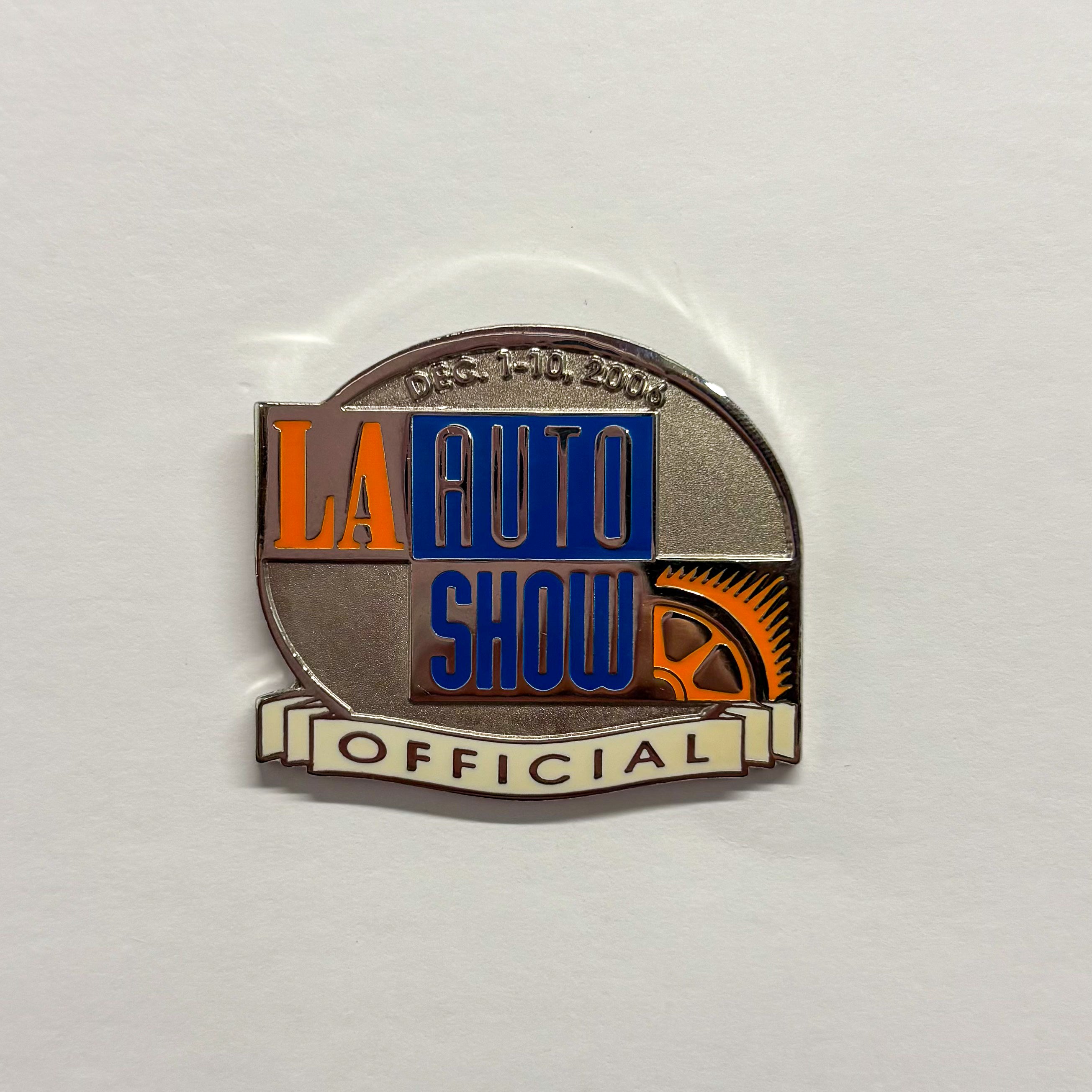 2006 LA Auto Commemorative Pin (Version 2)