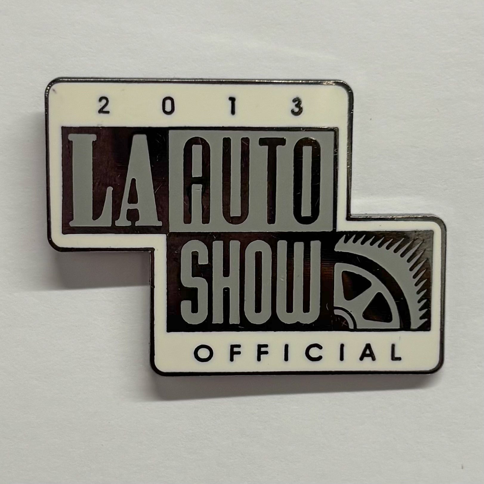 2013 LA Auto Commemorative Pin