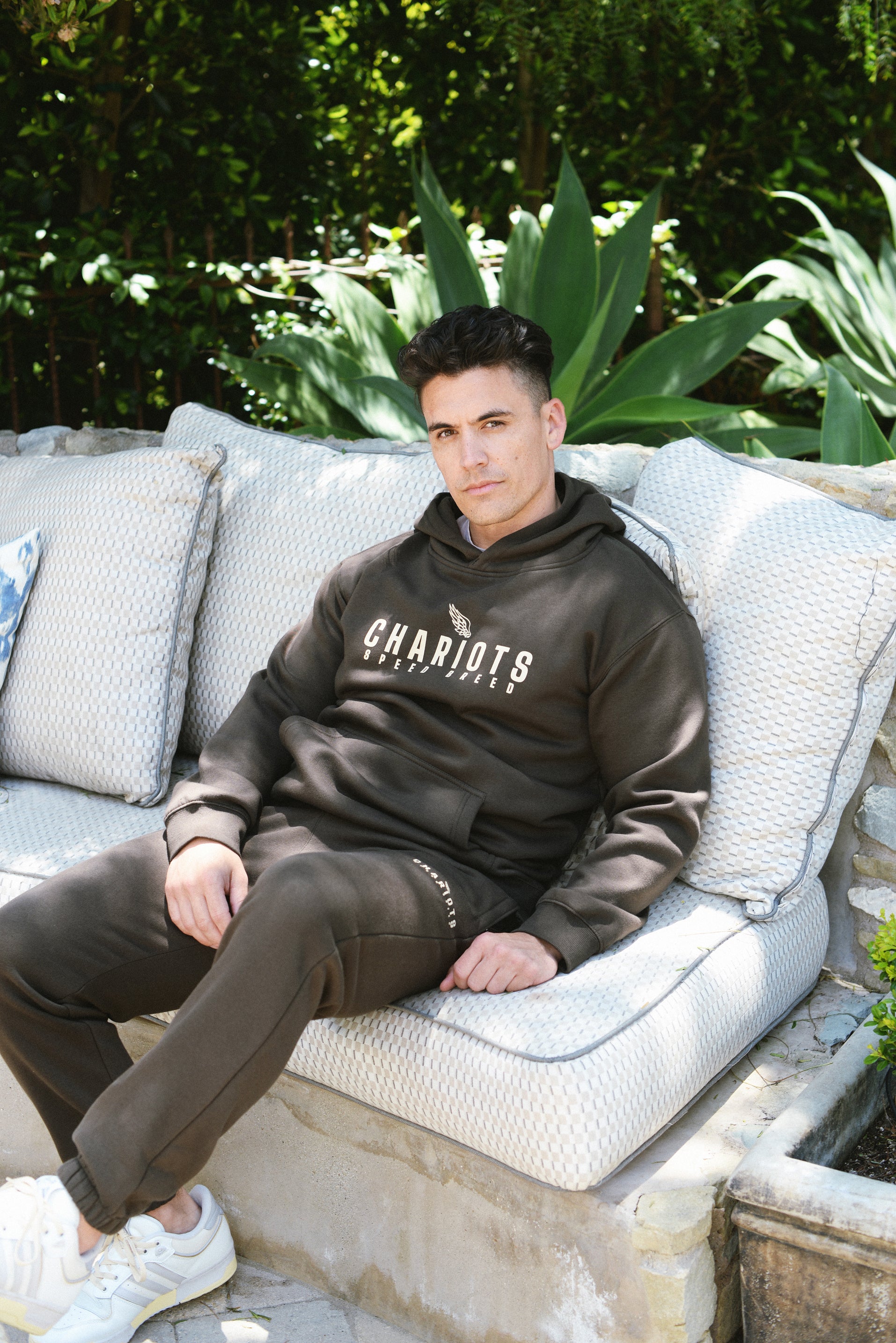 WINGS ULTIMAE PREMIUM SWEATPANTS (Tobacco)