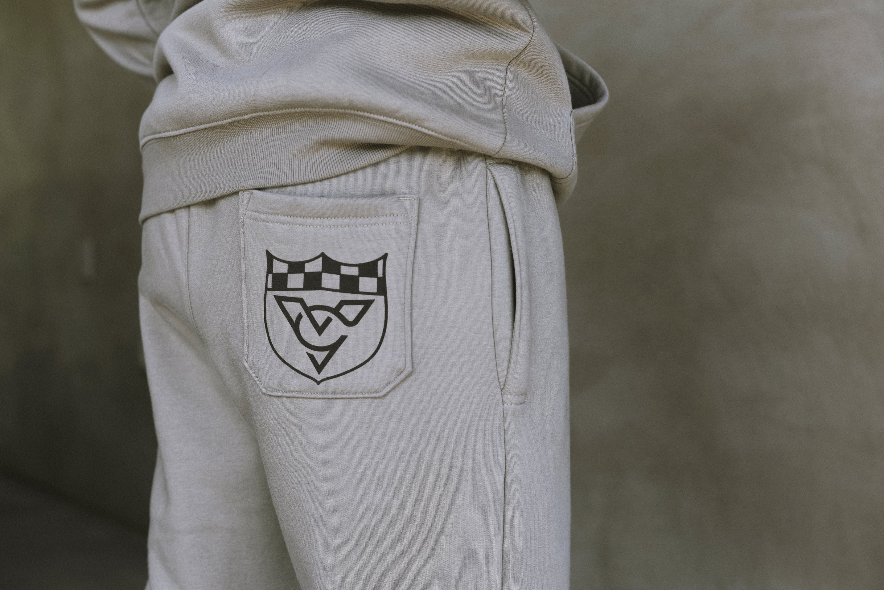 WINGS ULTIMAE PREMIUM SWEATPANTS (Sand)