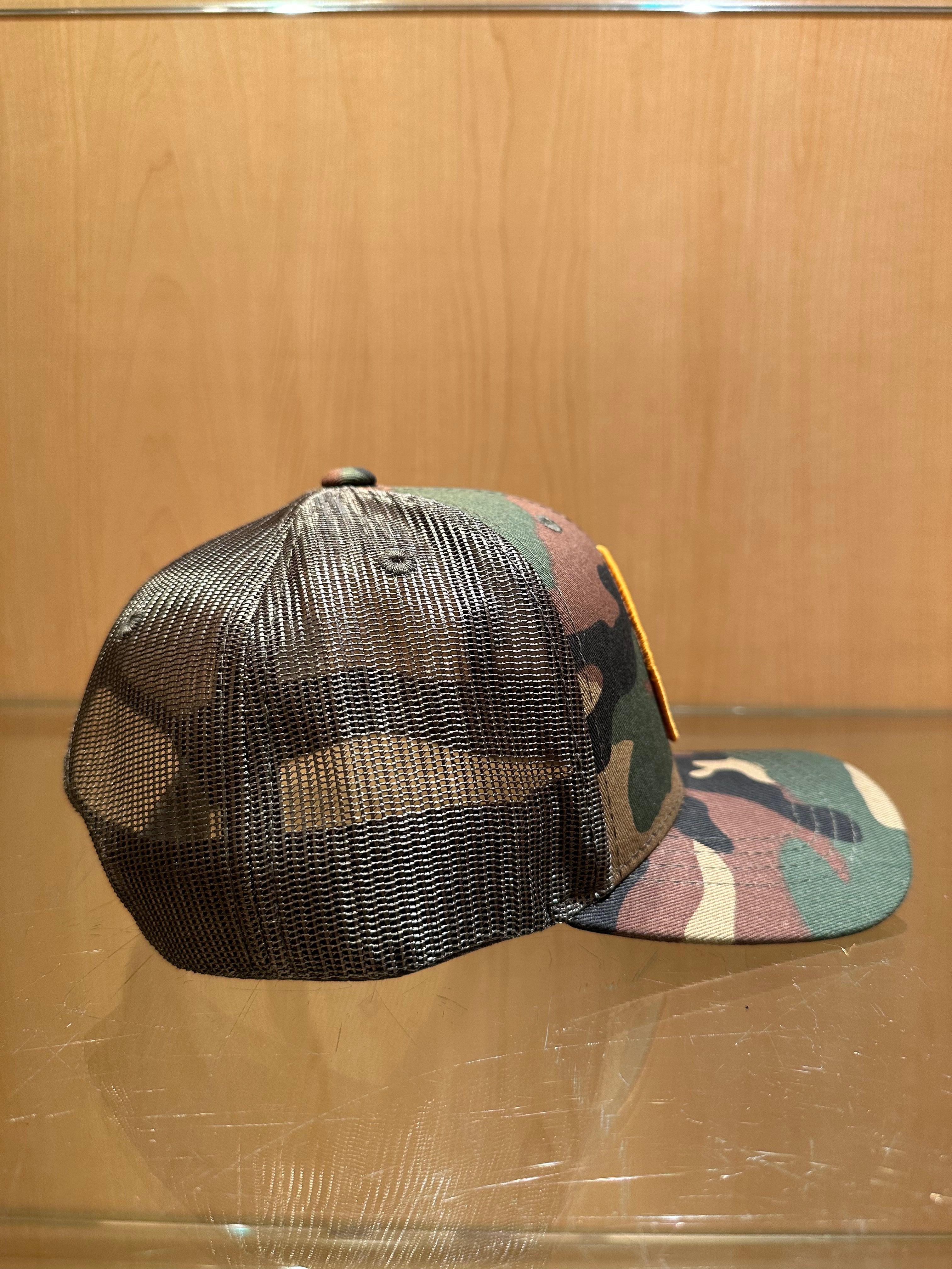 YELLOWJACKET YOUTH TRUCKER HAT (Woodland Camo)