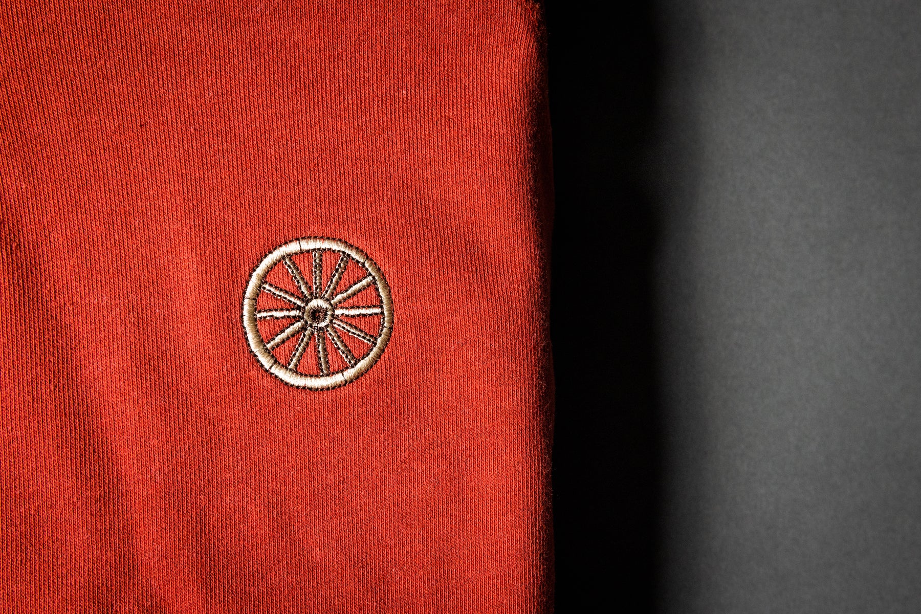 CHARIOTS EMBROIDERED UNISEX FRENCH TERRY CREW NECK SWEATER (Spice Red)