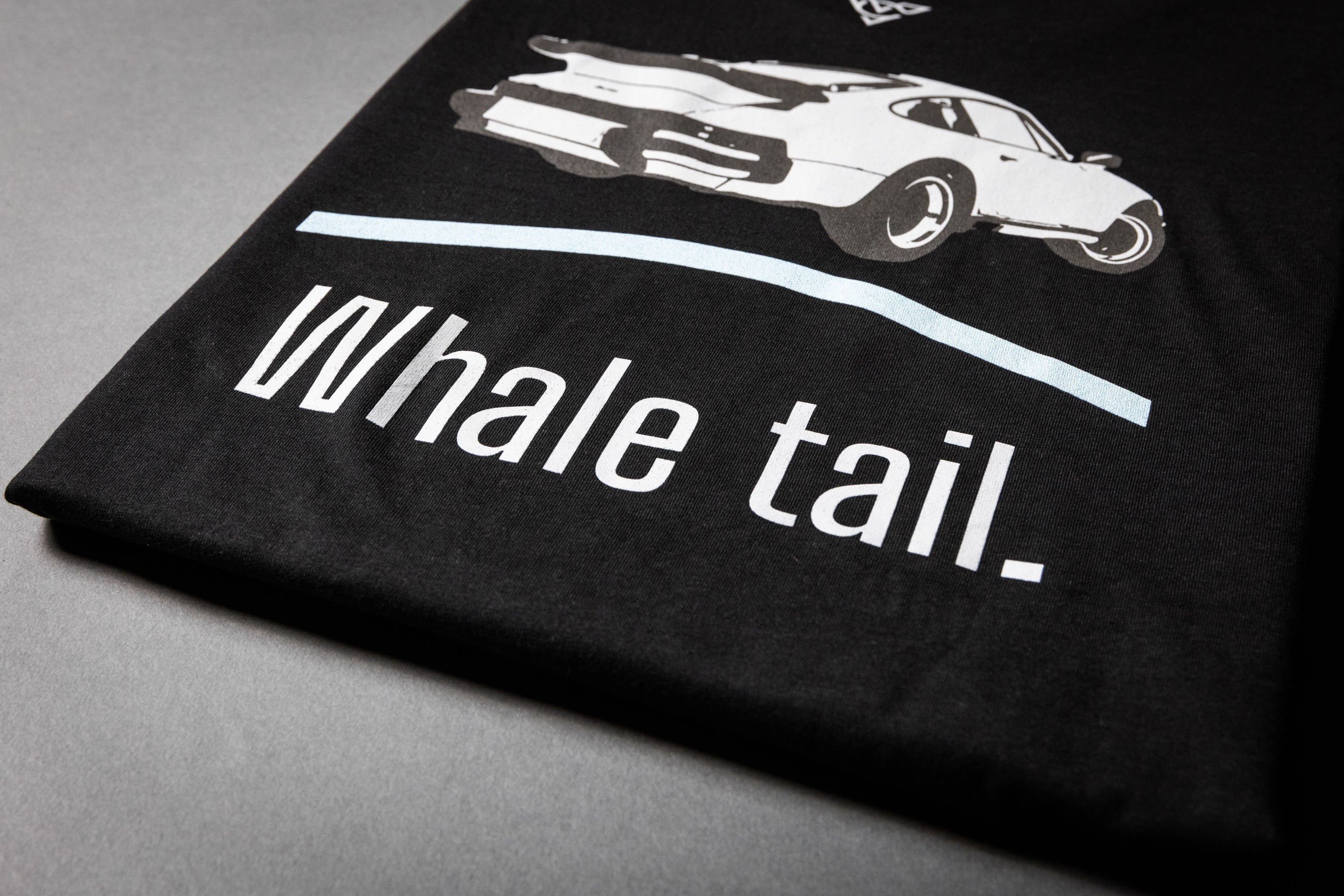 WHALE TAIL TEE (Black)
