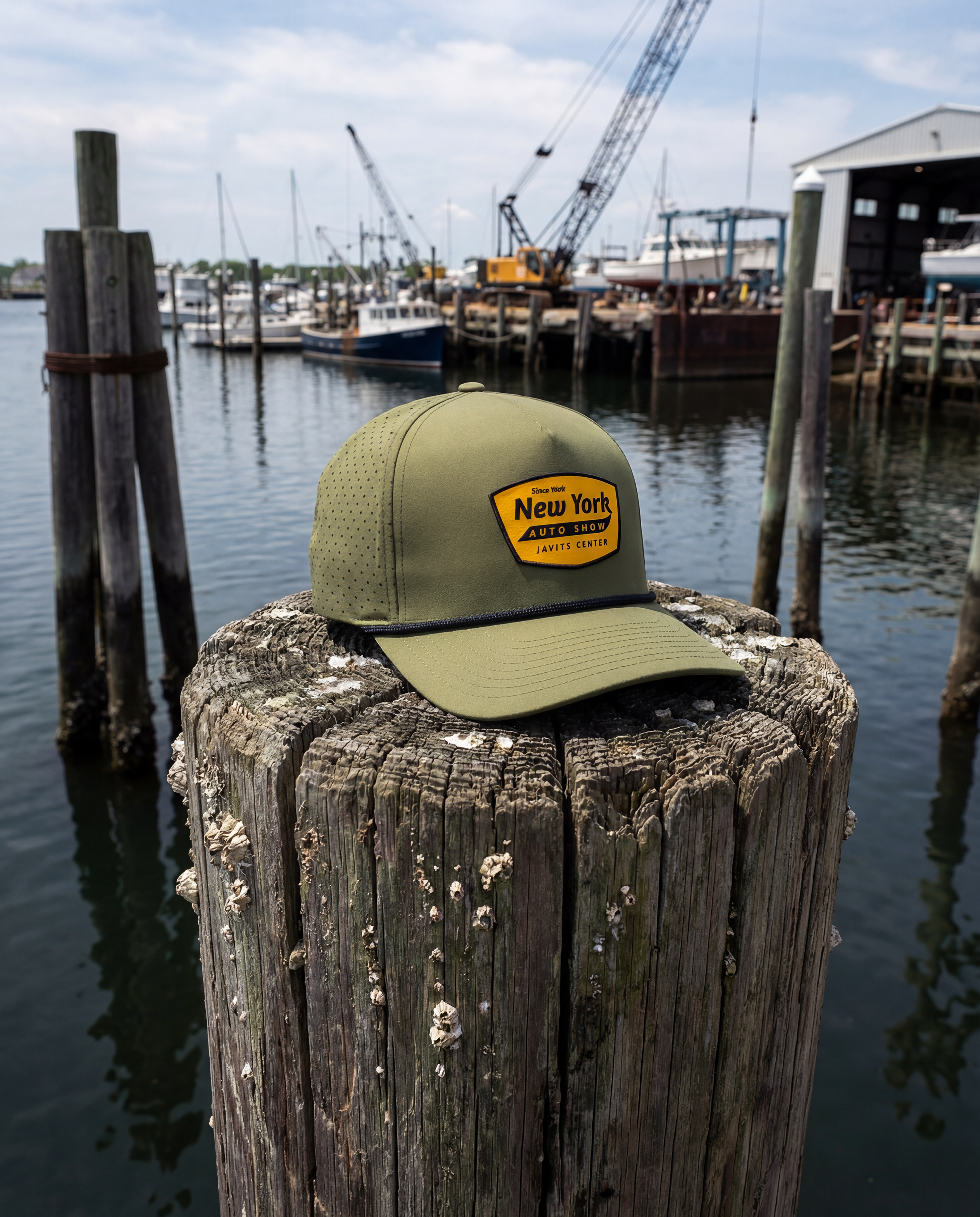 NYIAS26 Javits Center Performance Hat (Moss Green w/ Black Rope)