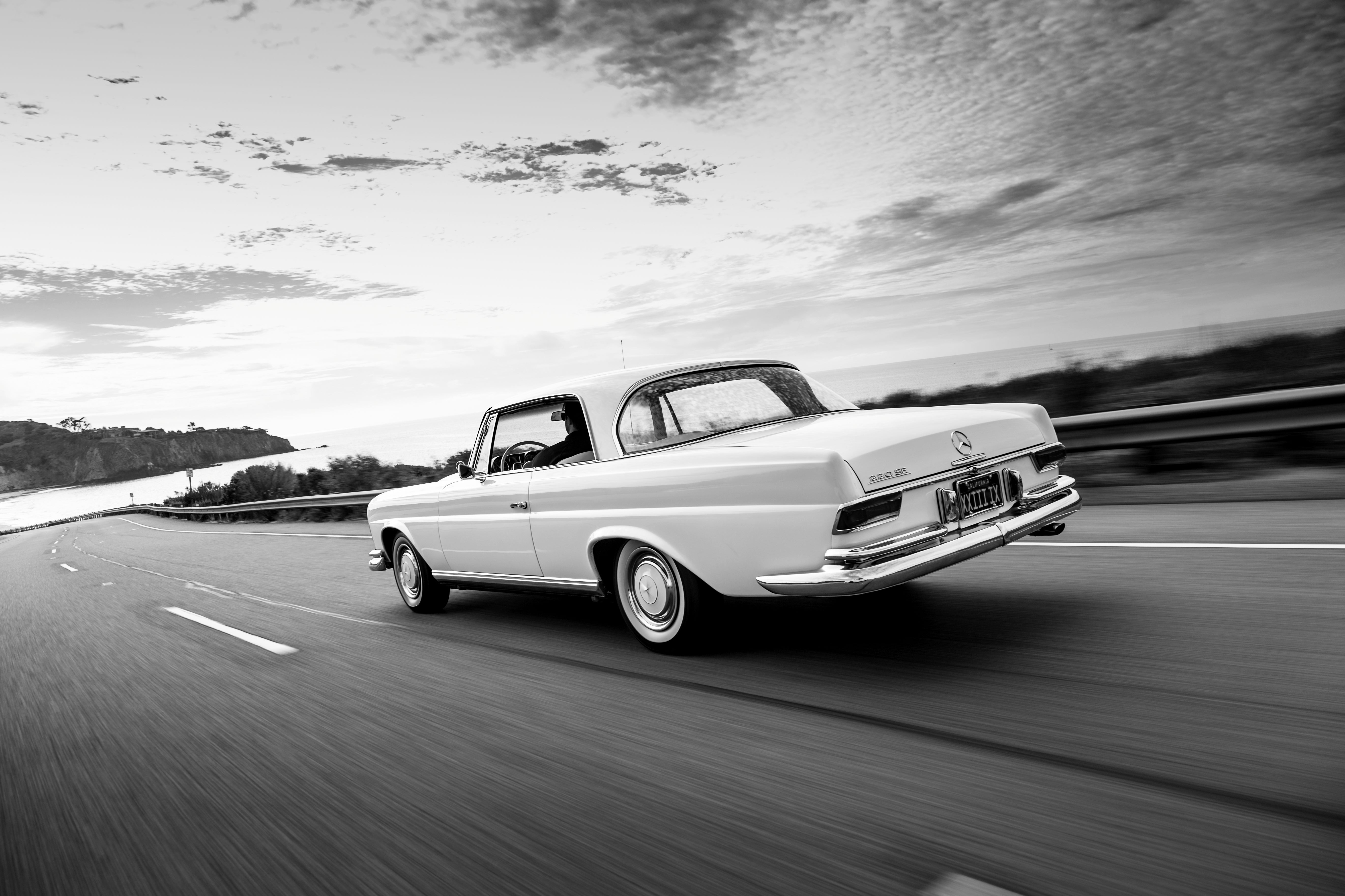 1965 Mercedes-Benz 220SEb Coupe FINE ART PRINT