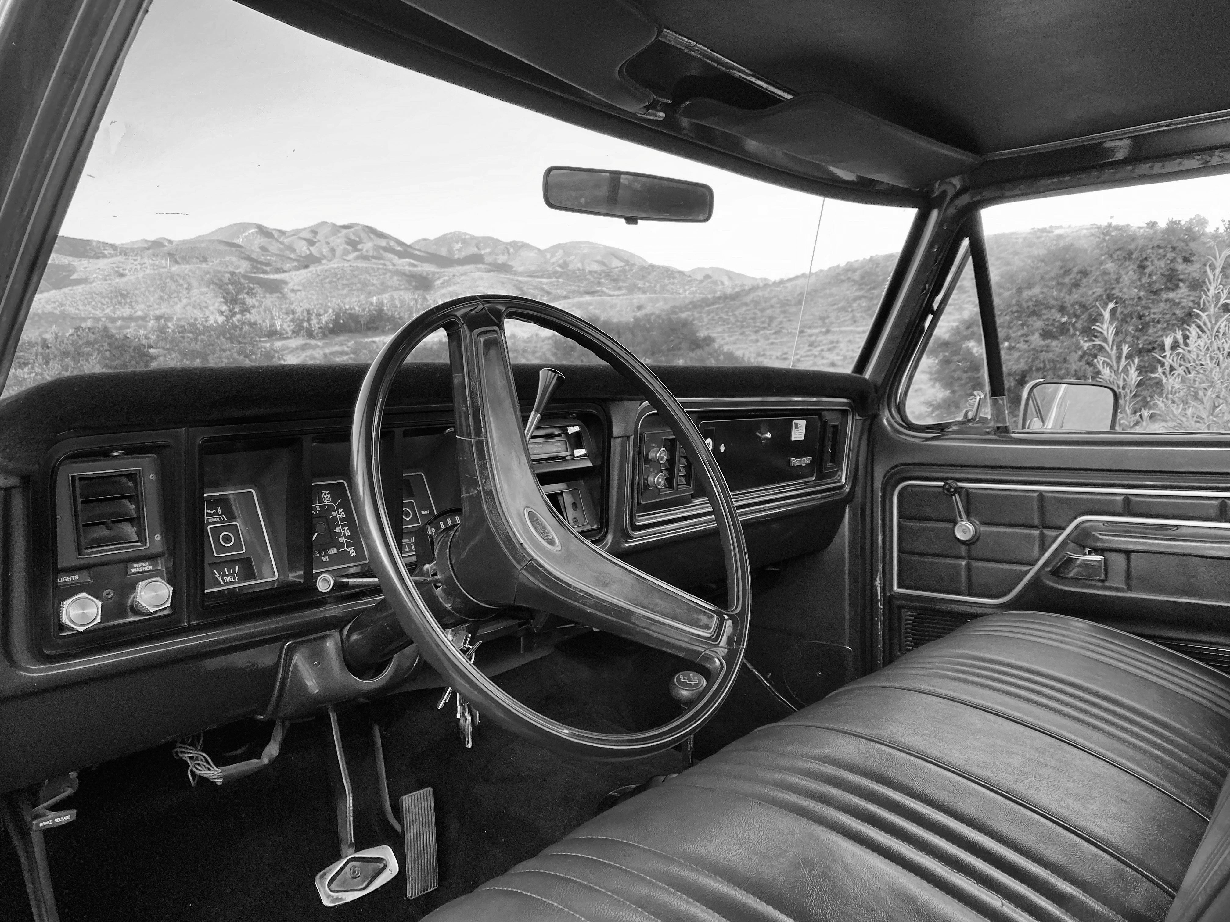 1976 Ford F-250 4x4 Hatteras 2.0 FINE ART PRINT