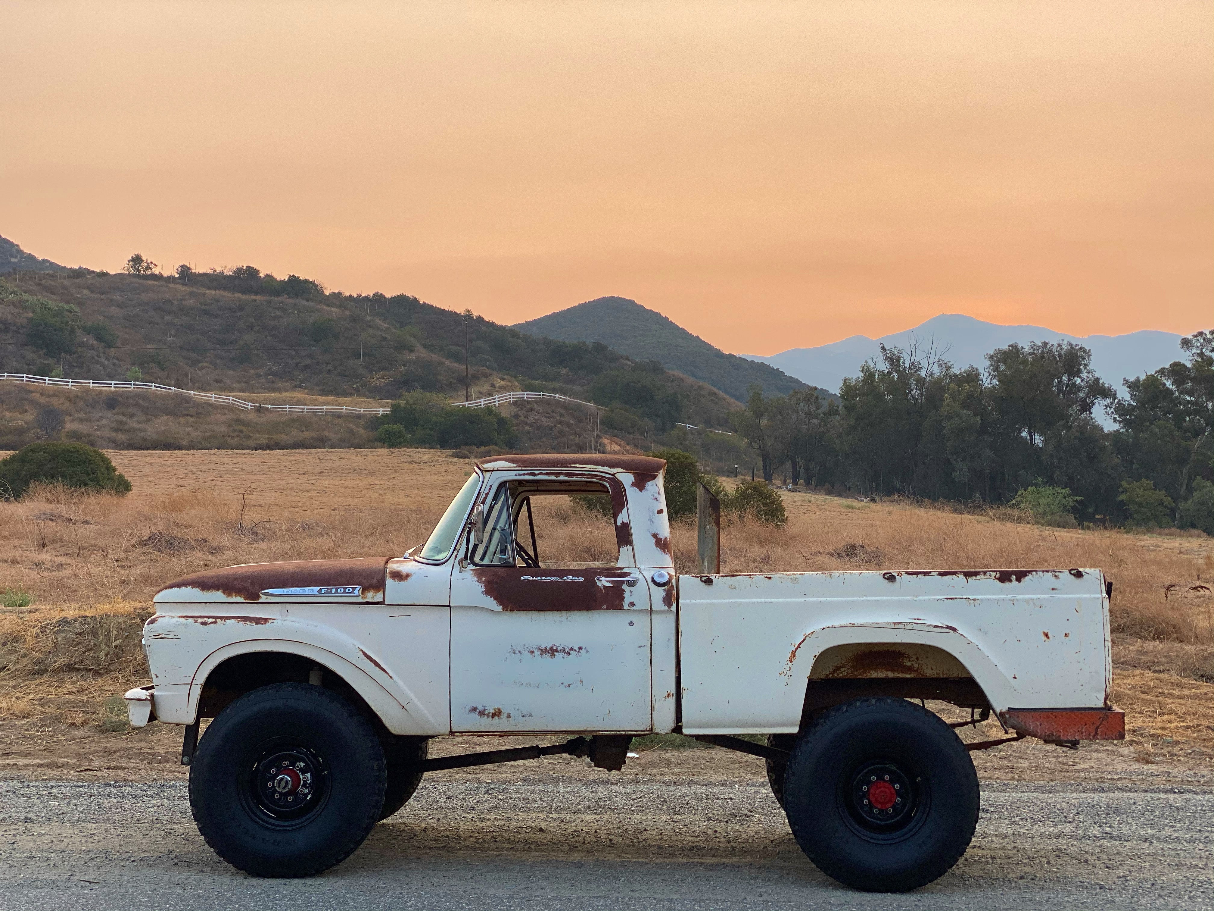 1962 Ford F-100 Short Bed 4x4 Side Profile FINE ART PRINT