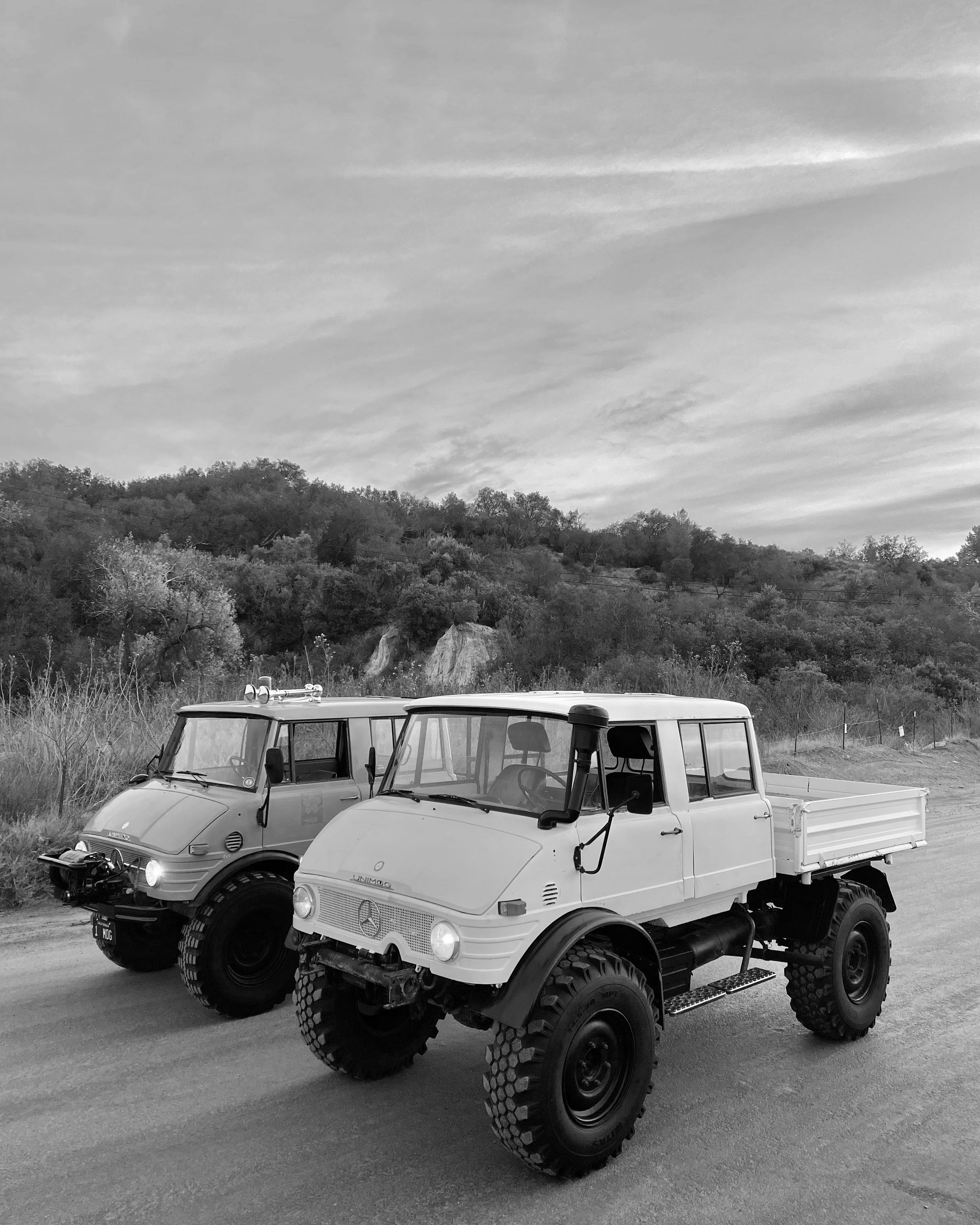 1979 Mercedes-Benz Unimog DOKA Orange FINE ART PRINT