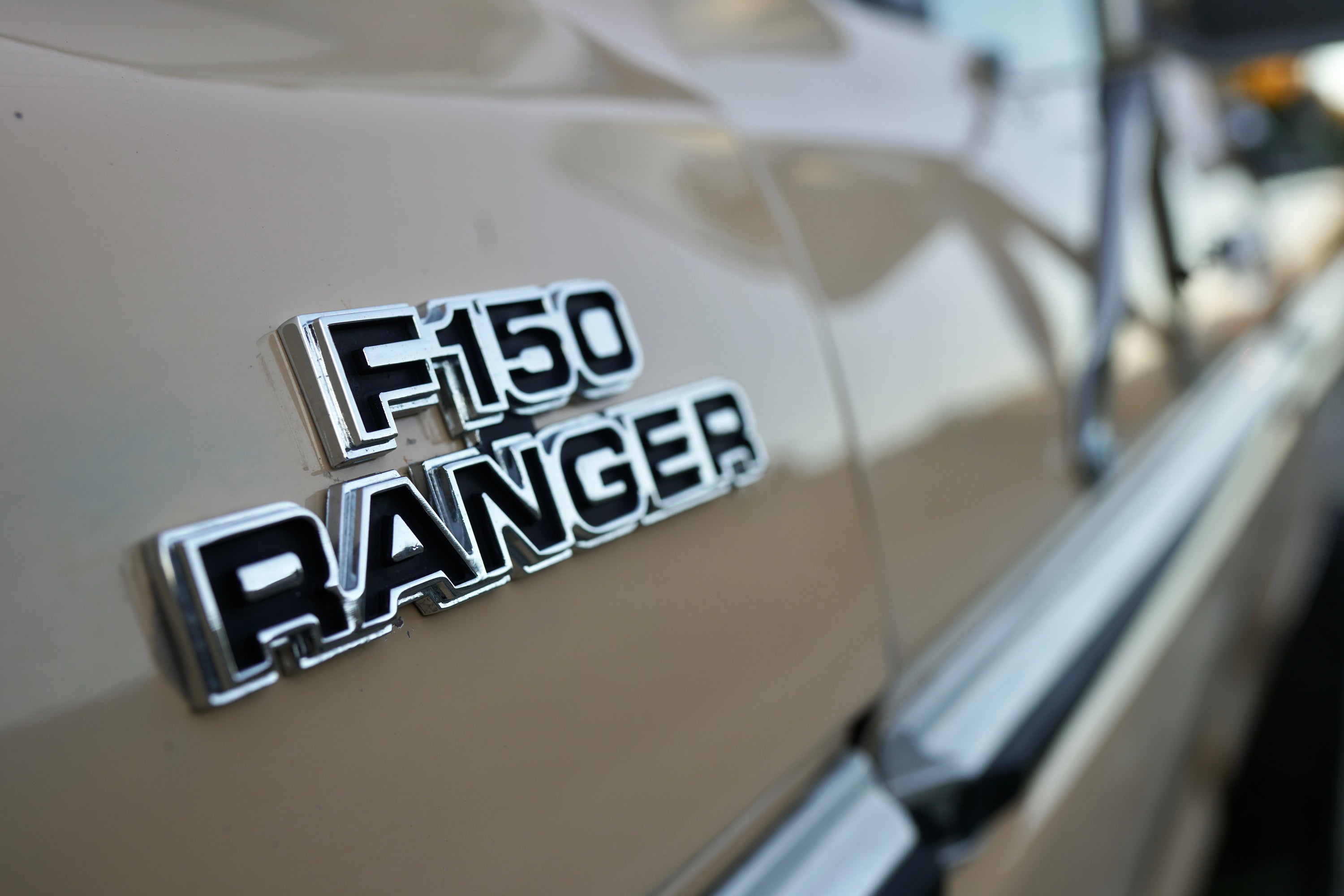 1977 Ford F-150 4x4 Indio Tan FINE ART PRINT