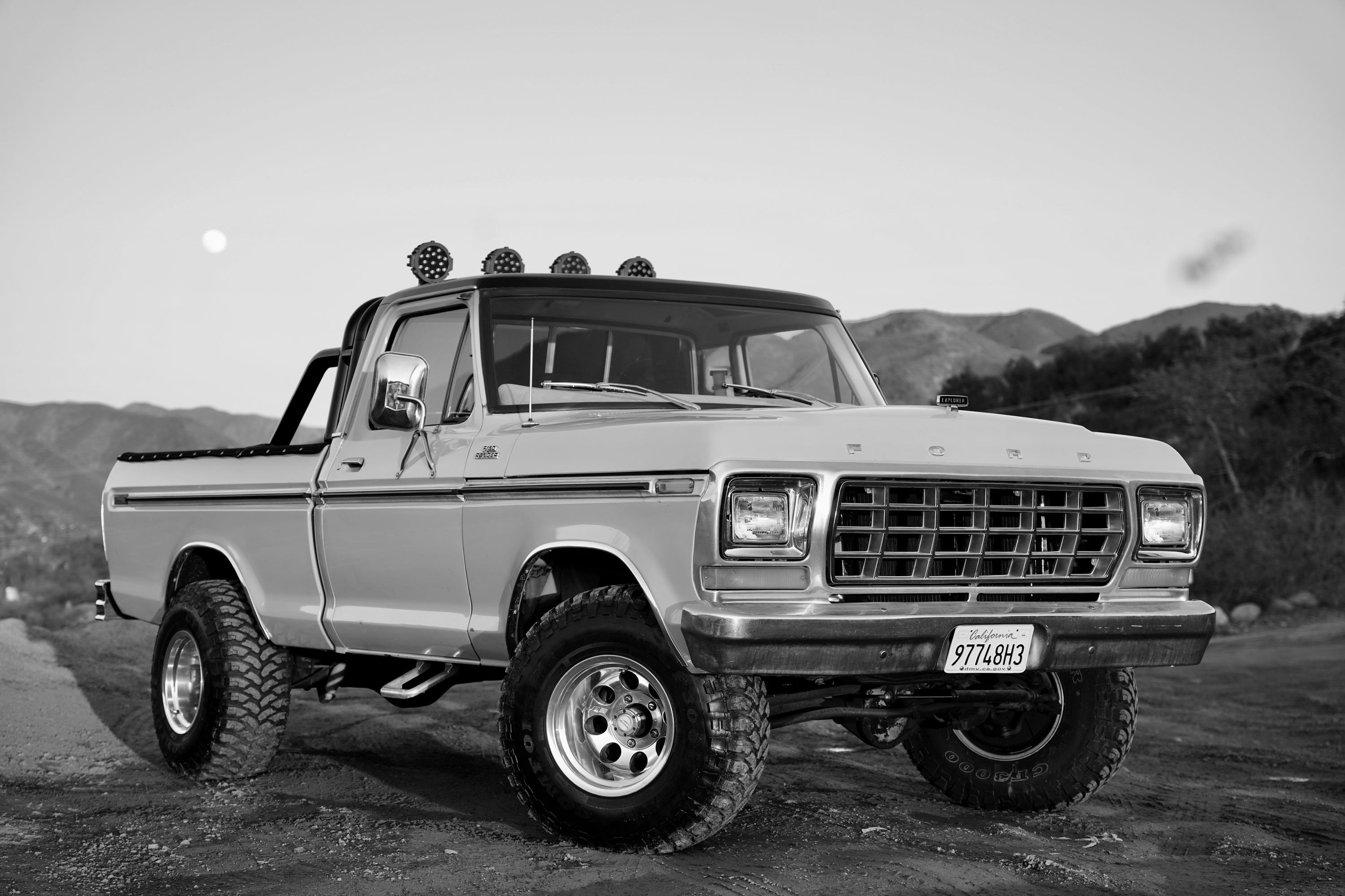 1977 Ford F-150 4x4 Indio Tan FINE ART PRINT