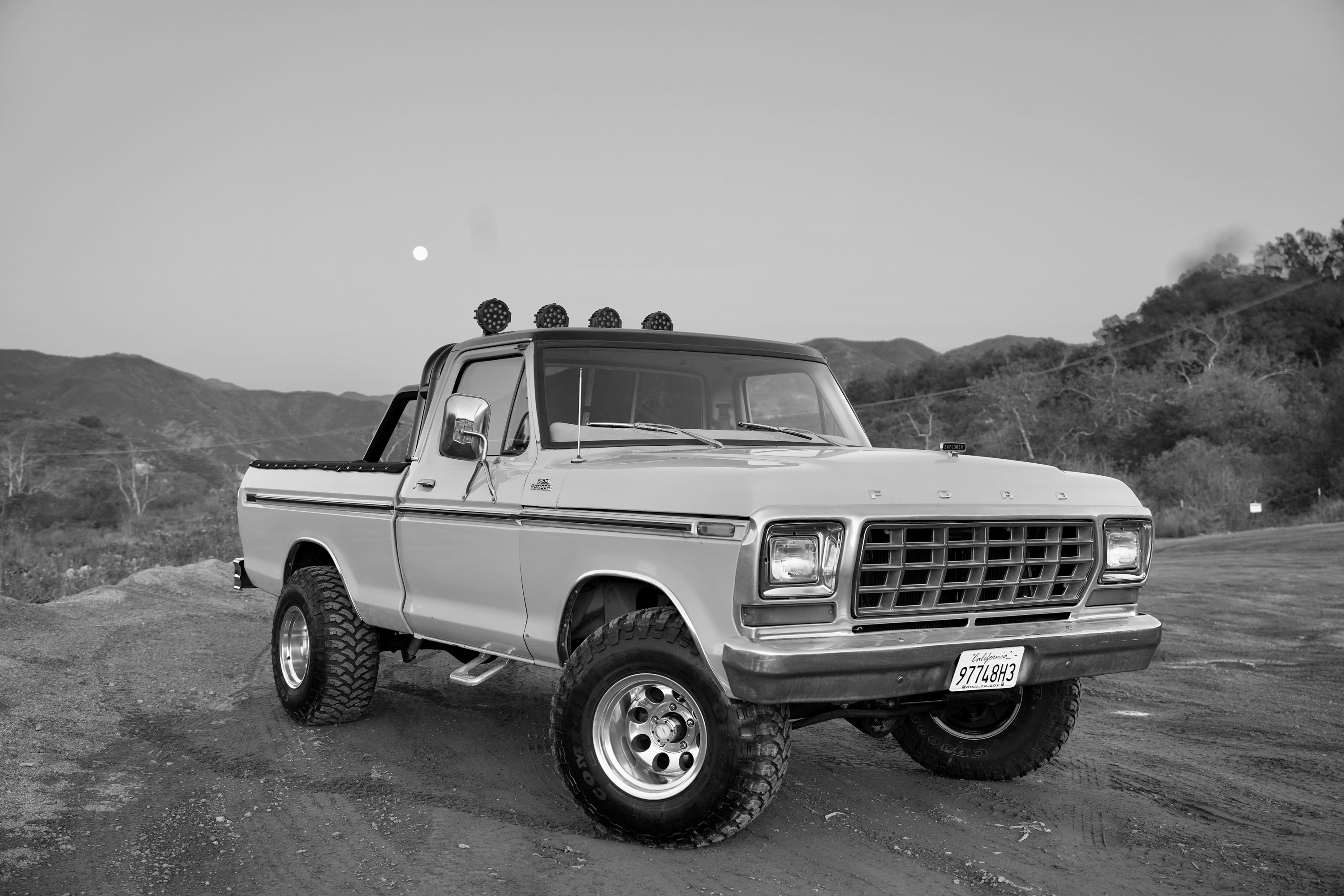 1977 Ford F-150 4x4 Indio Tan FINE ART PRINT