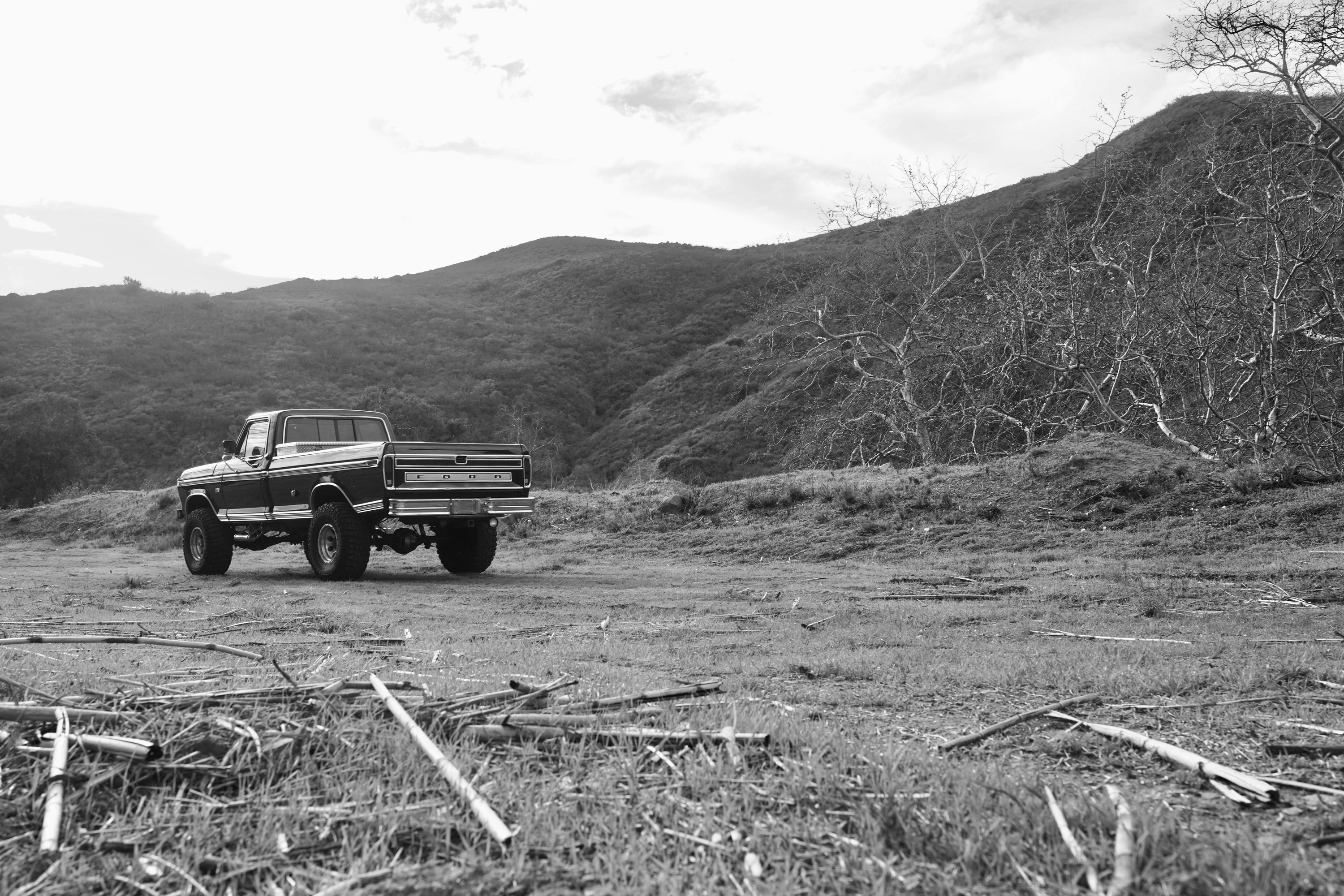 1976 Ford F-250 4x4 Dark Blue Metallic FINE ART PRINT