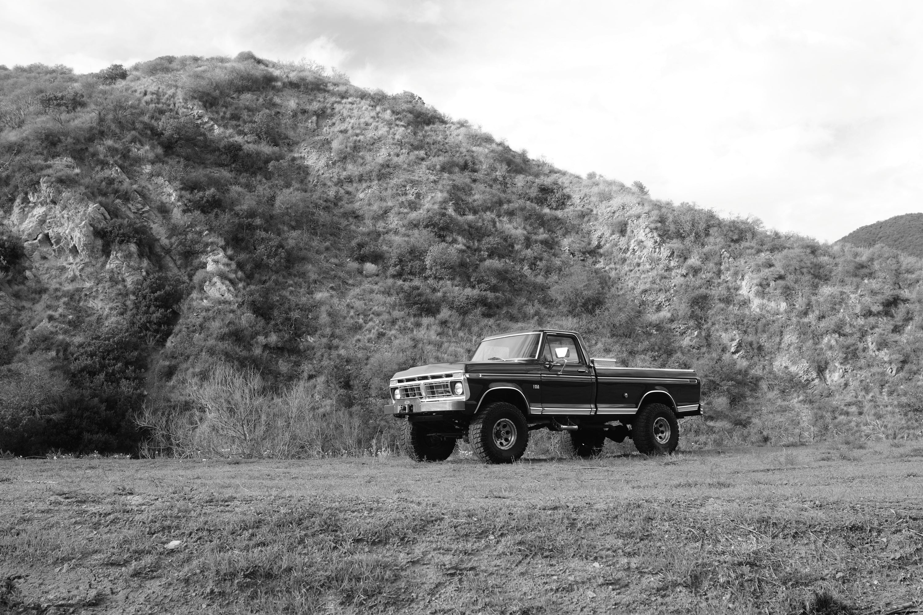 1976 Ford F-250 4x4 Dark Blue Metallic FINE ART PRINT
