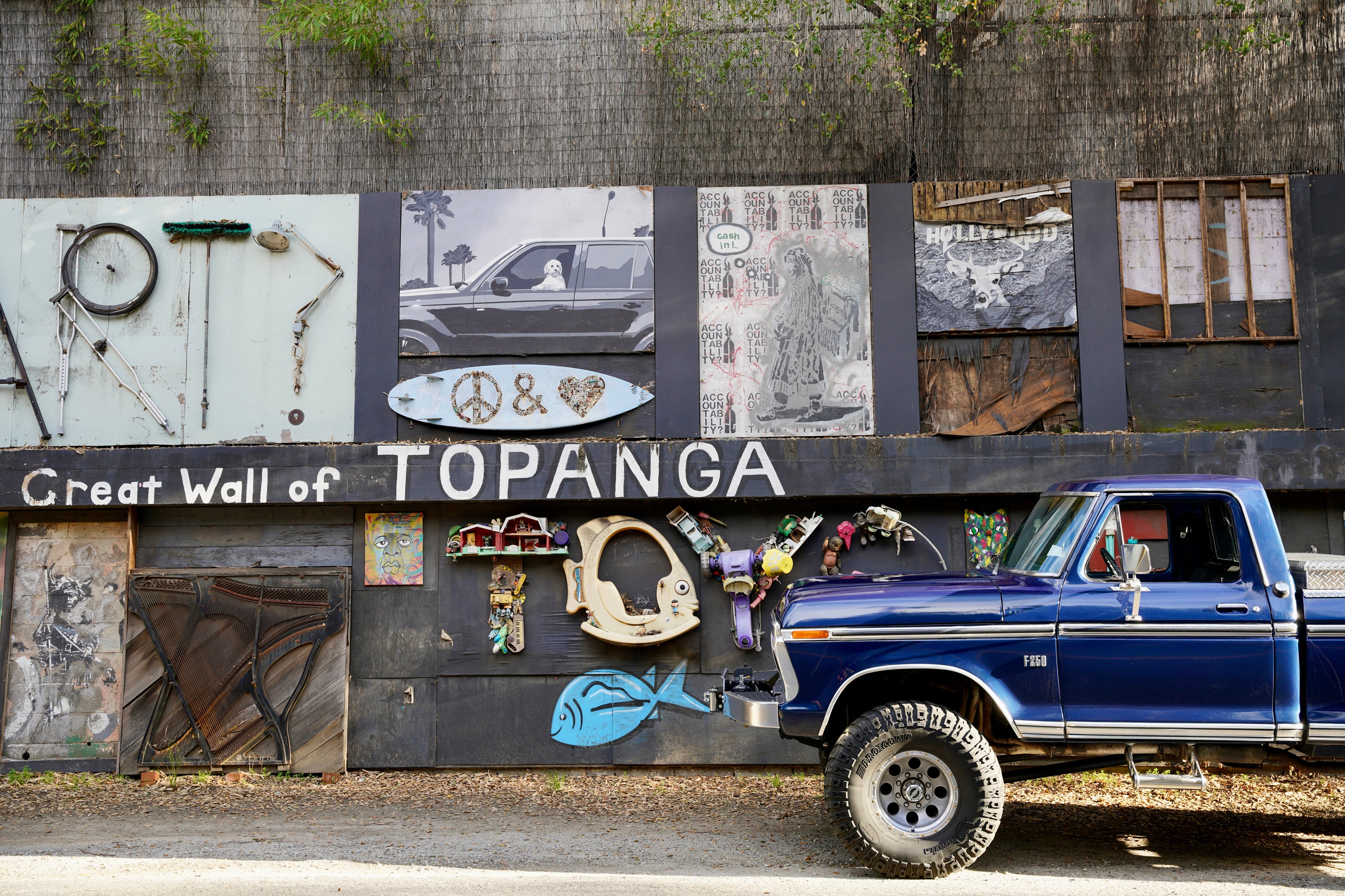 1976 Ford F-250 4x4 Dark Blue Metallic FINE ART PRINT