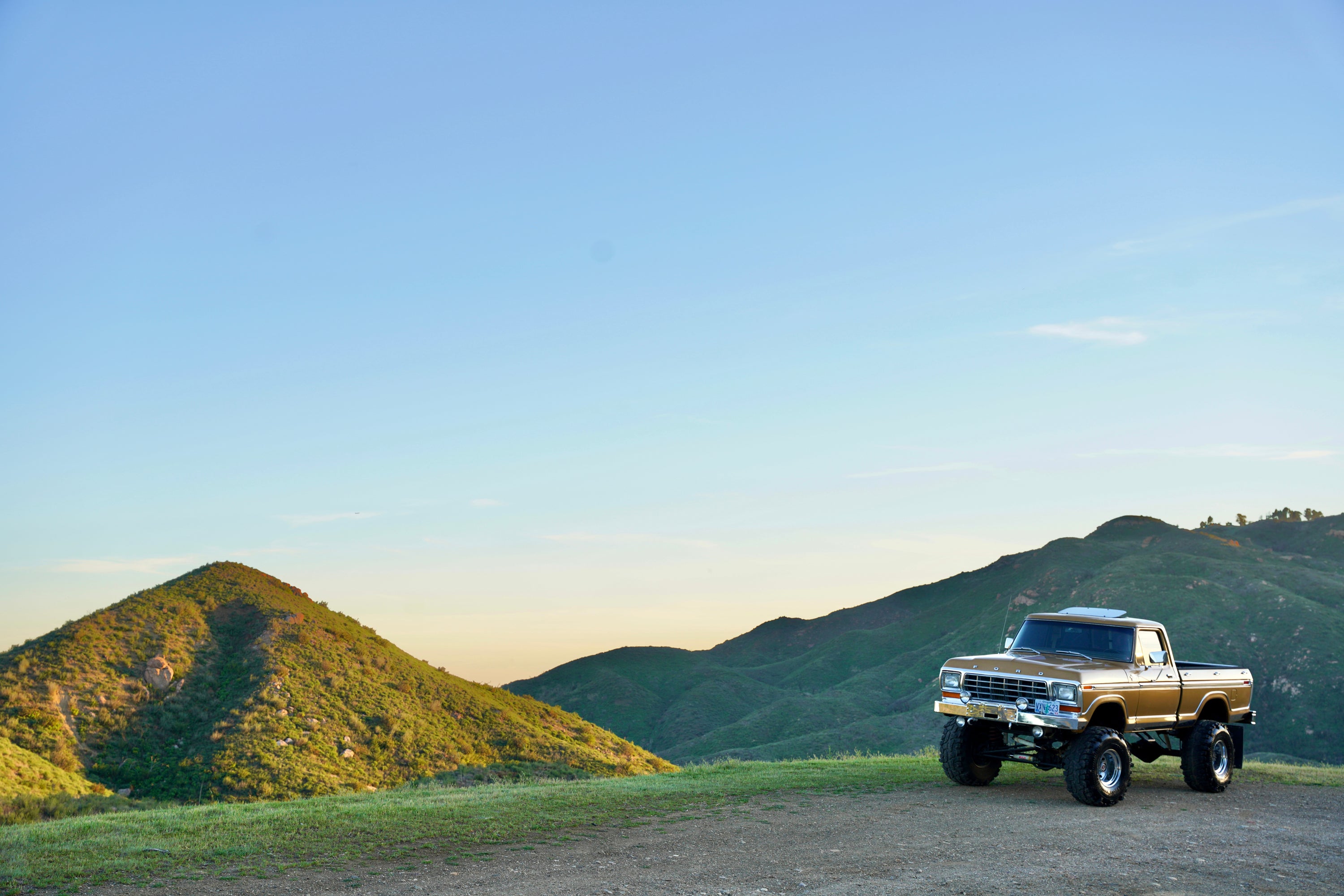 1979 Ford F-150 4x4 Short Bed Gold FINE ART PRINT