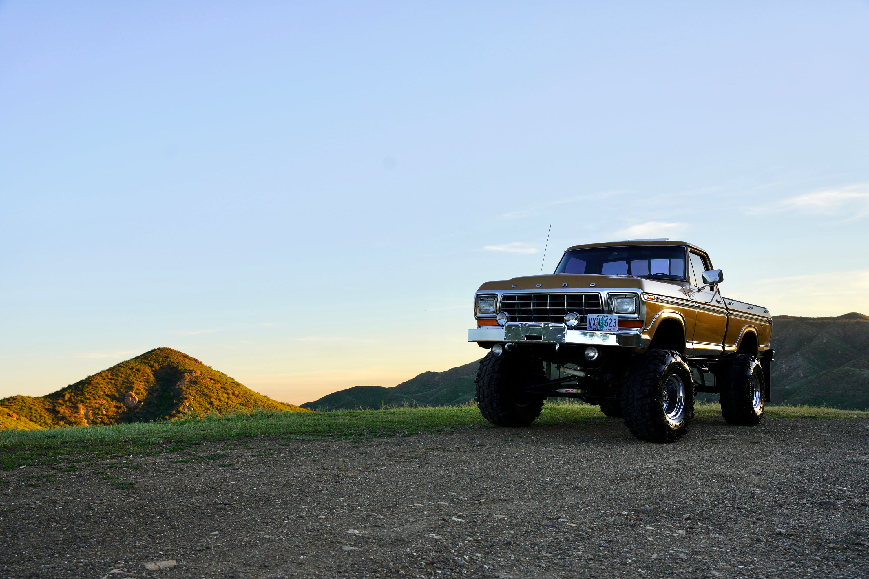 1979 Ford F-150 4x4 Short Bed Gold FINE ART PRINT