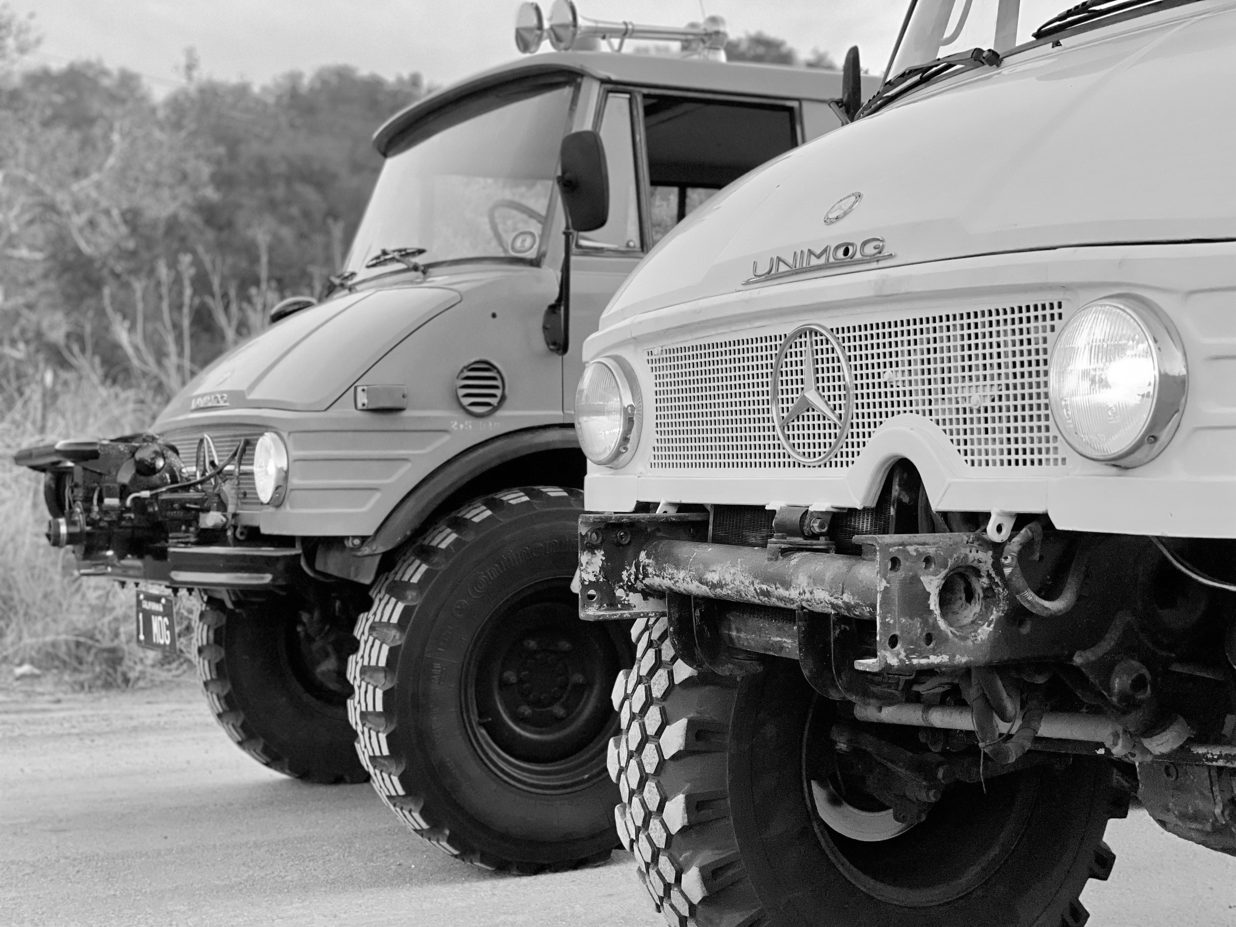 1979 Mercedes-Benz Unimog DOKA Orange FINE ART PRINT
