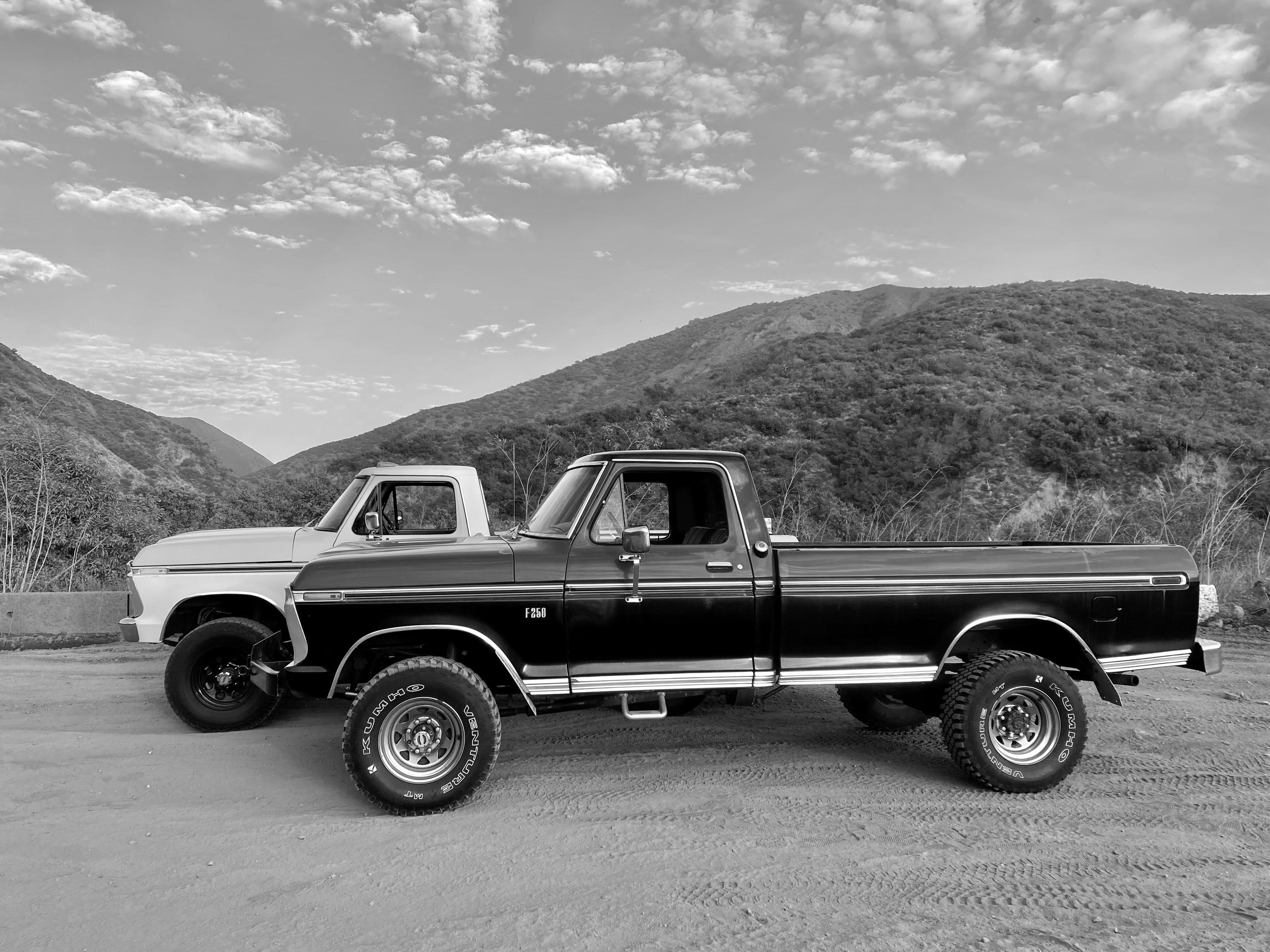 1975 Ford F-250 Highboy Red/Black FINE ART PRINT