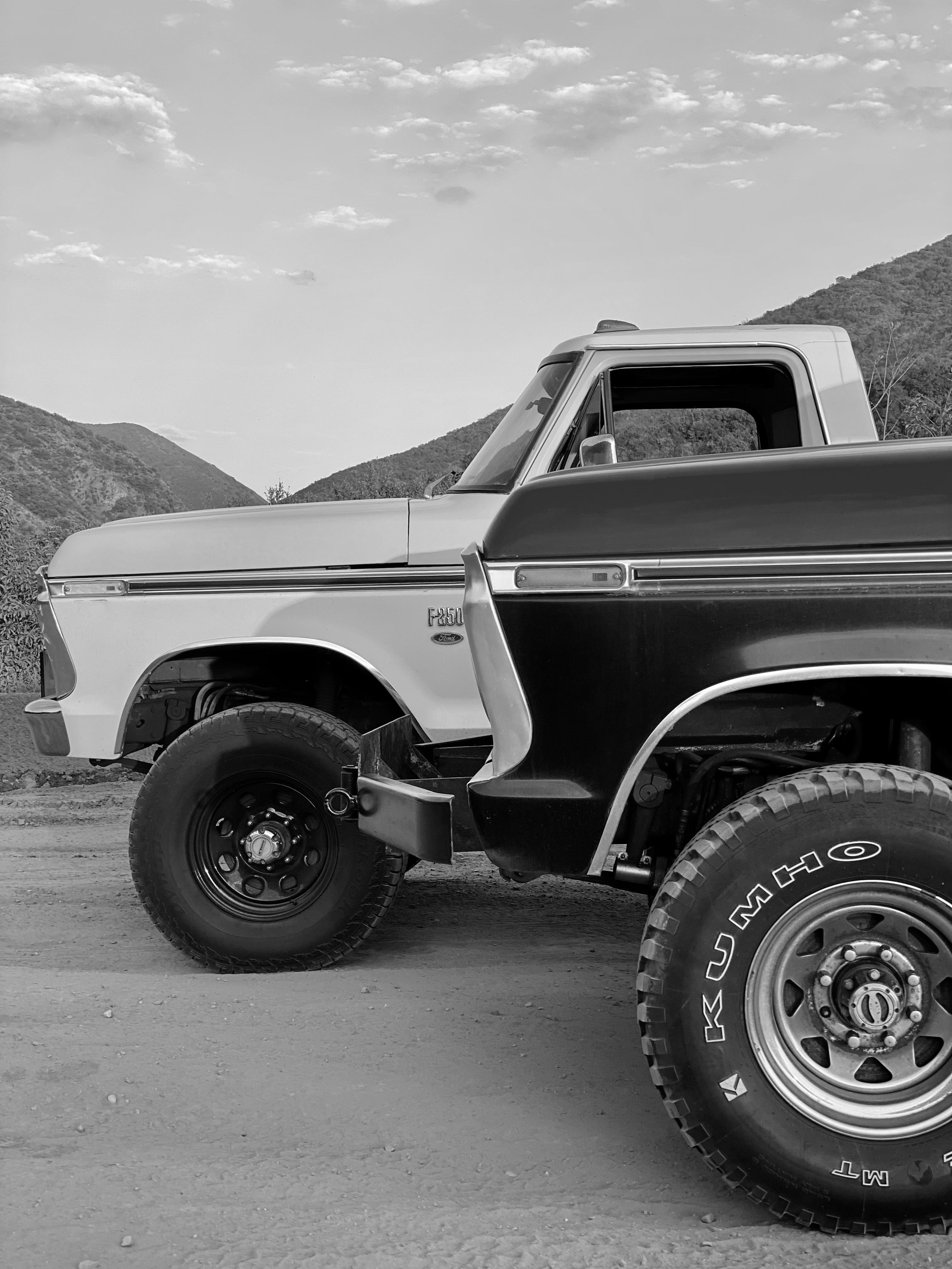 1975 Ford F-250 Highboy Red/Black FINE ART PRINT