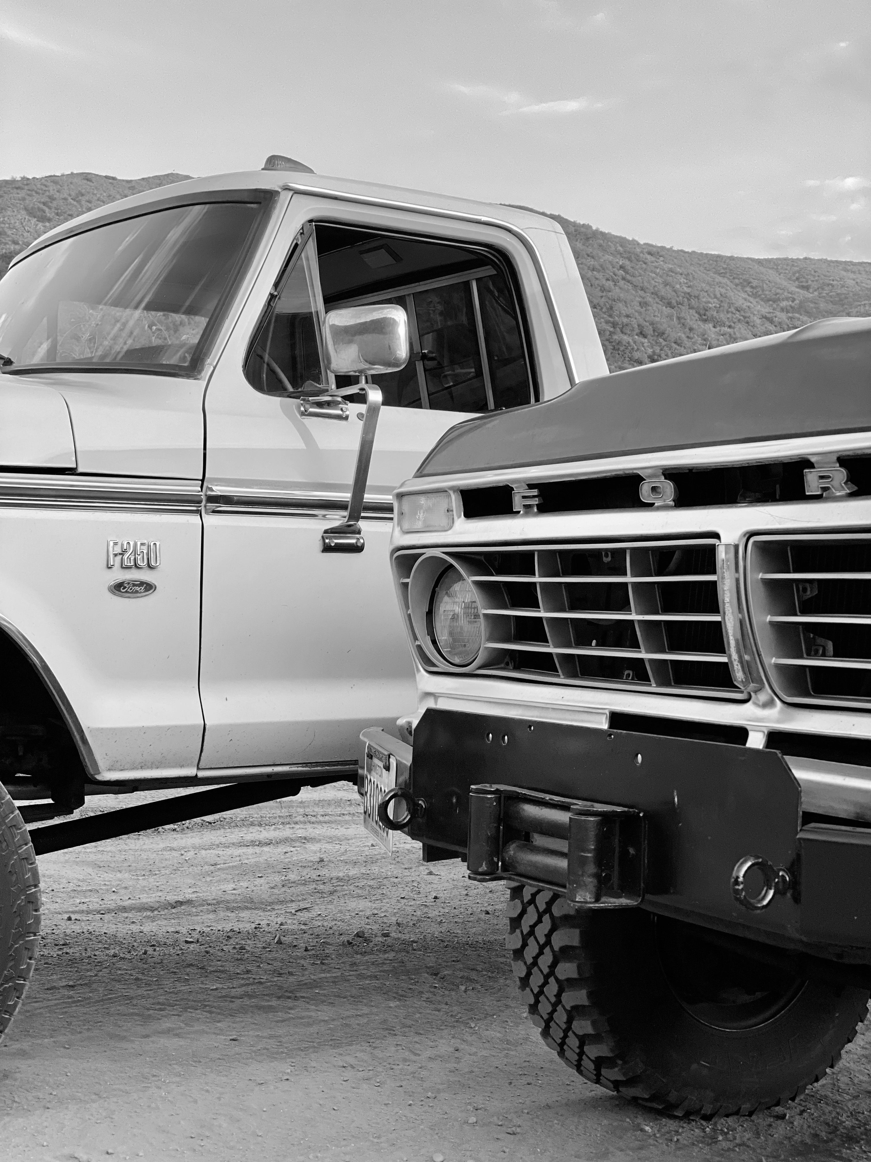 1975 Ford F-250 Highboy Red/Black FINE ART PRINT