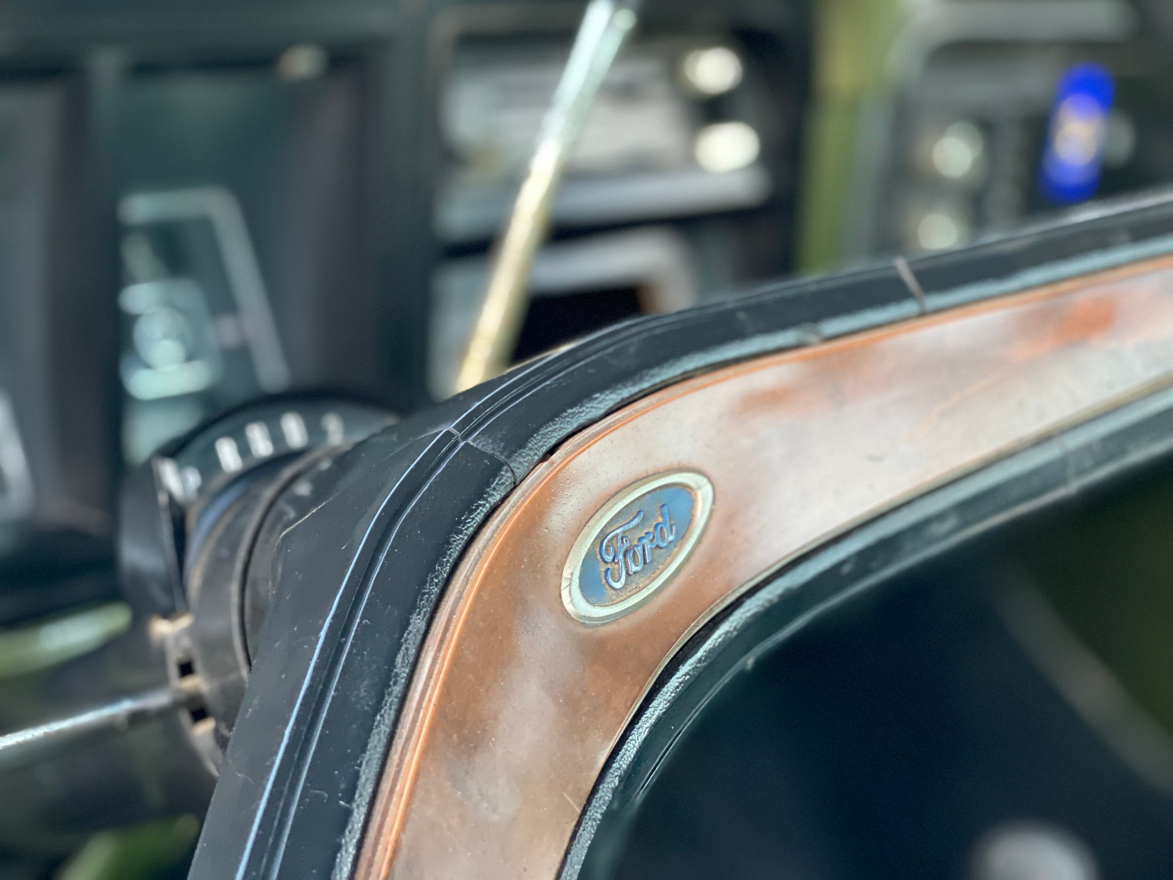 1976 Ford F-250 4x4 Hatteras 2.0 FINE ART PRINT