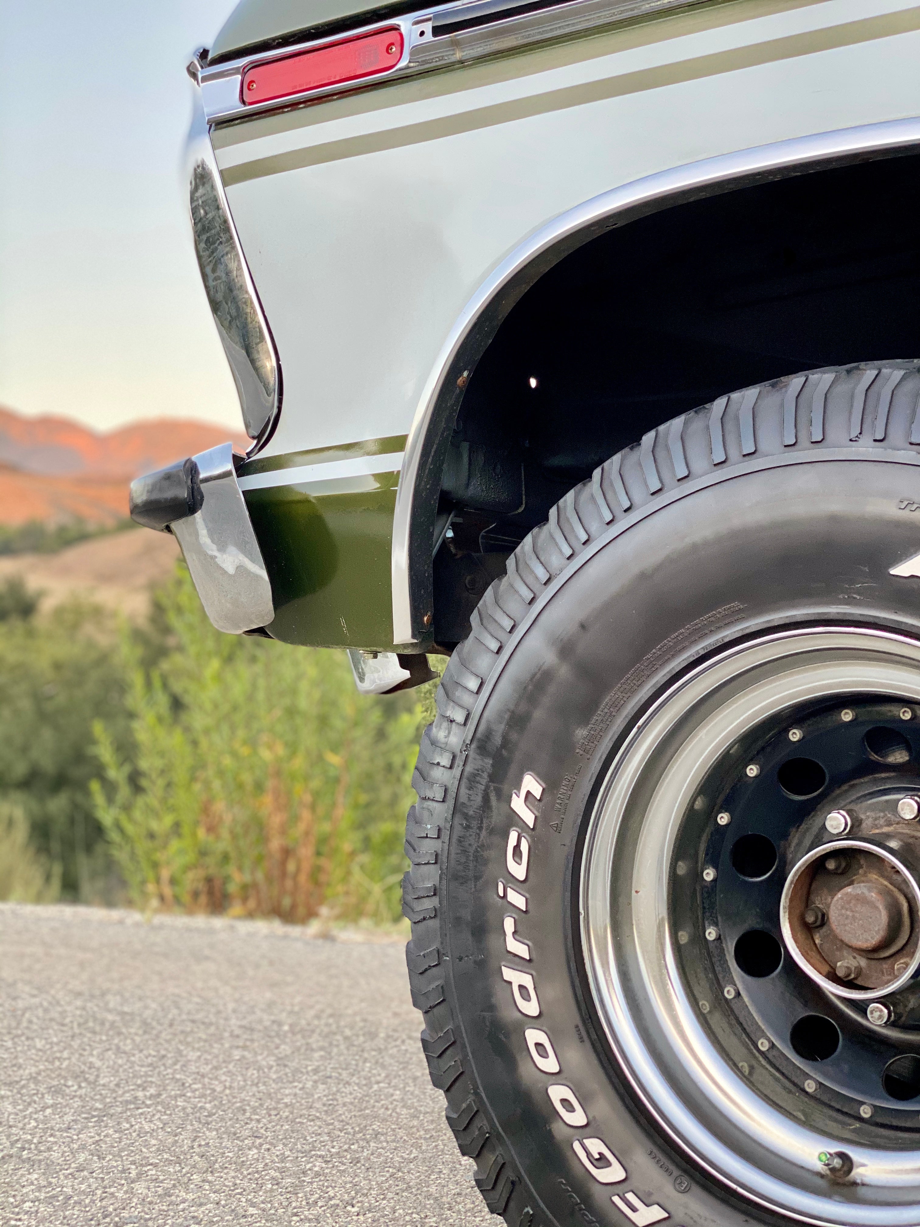 1976 Ford F-250 4x4 Hatteras 2.0 FINE ART PRINT