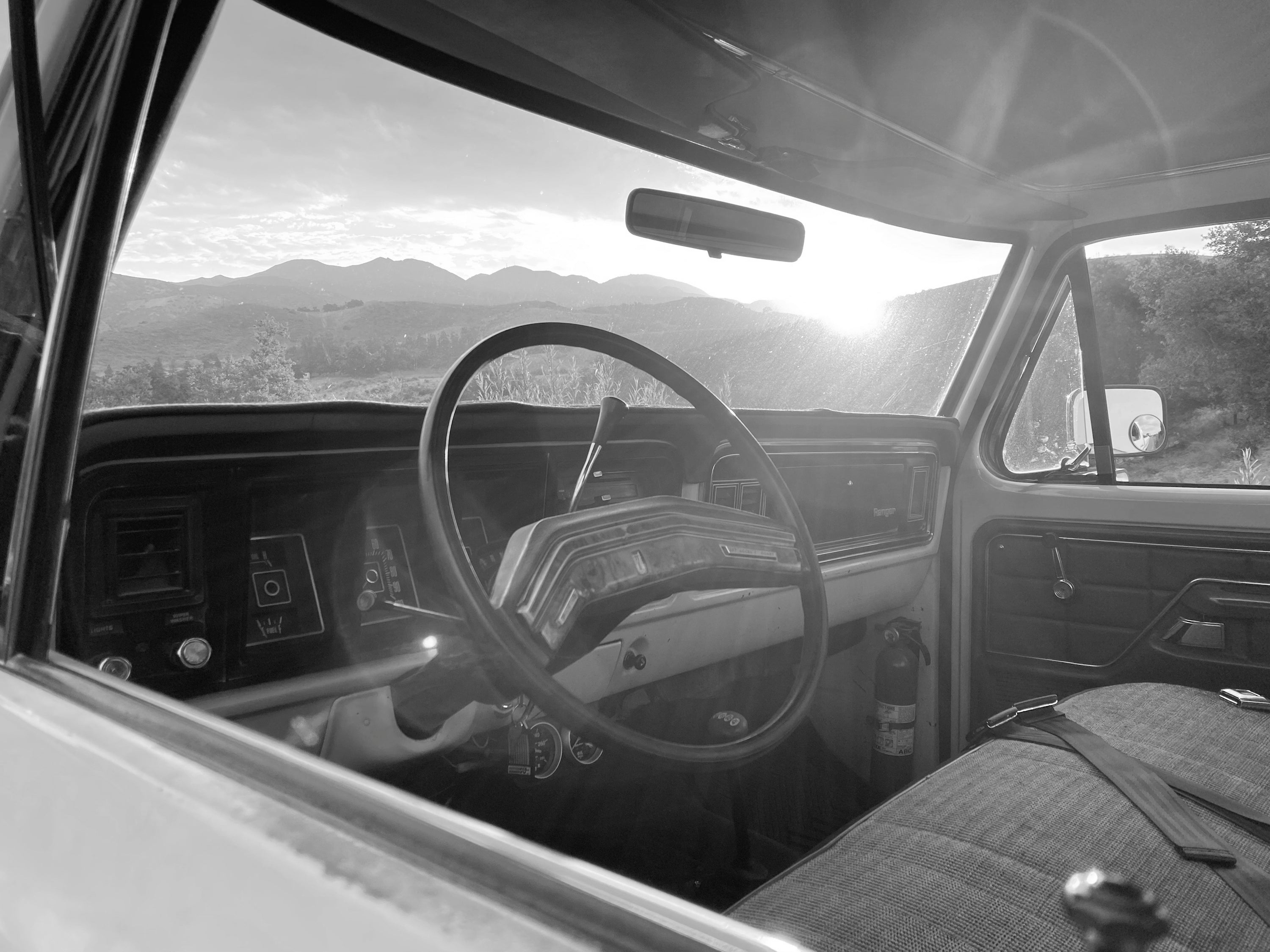 1975 Ford F-250 Highboy Wind Blue FINE ART PRINT