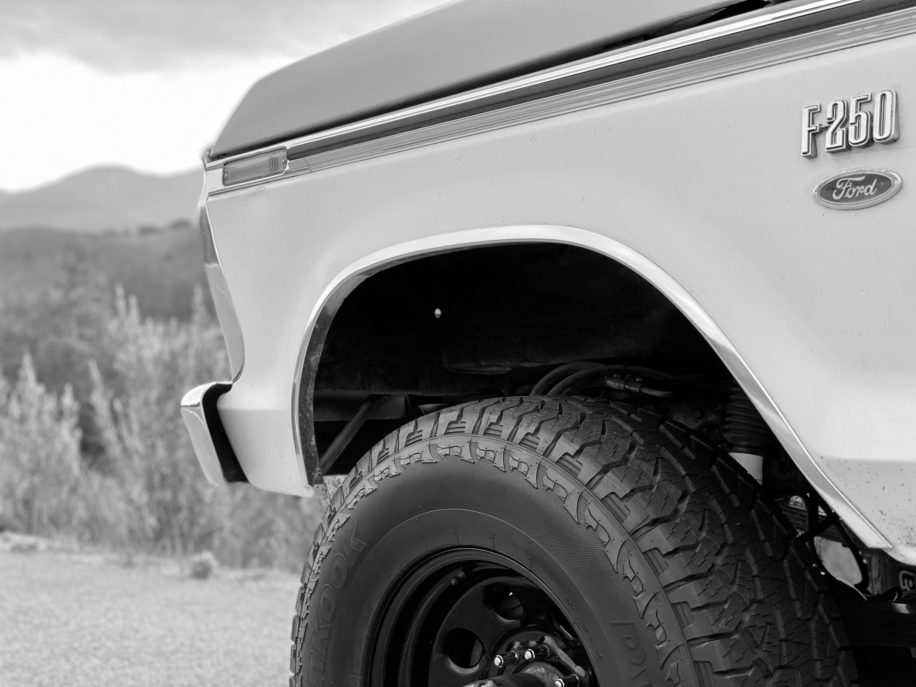 1975 Ford F-250 Highboy Wind Blue FINE ART PRINT