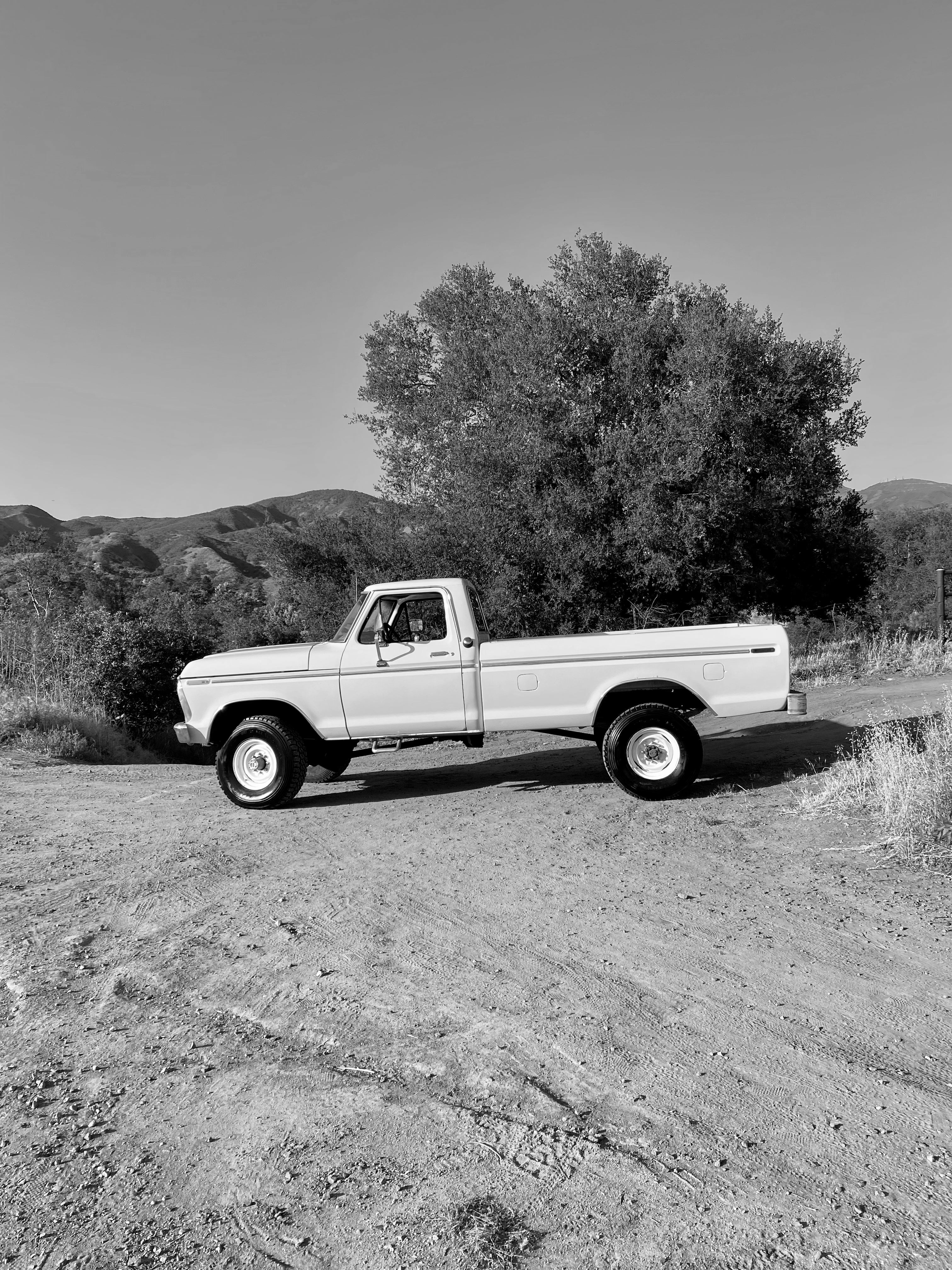 1975 Ford F-250 Highboy Yellow FINE ART PRINT