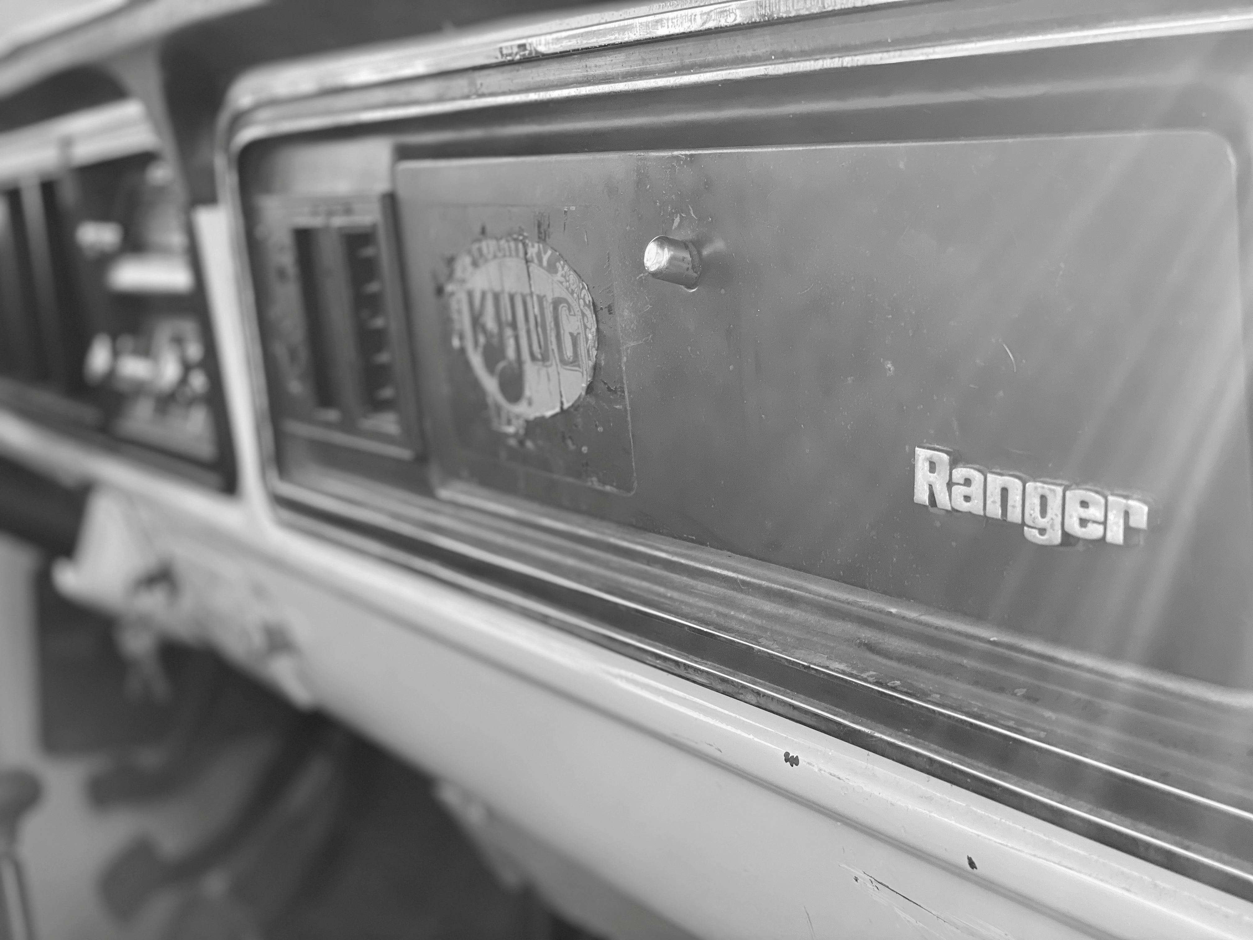 1975 Ford F-250 Highboy Yellow FINE ART PRINT