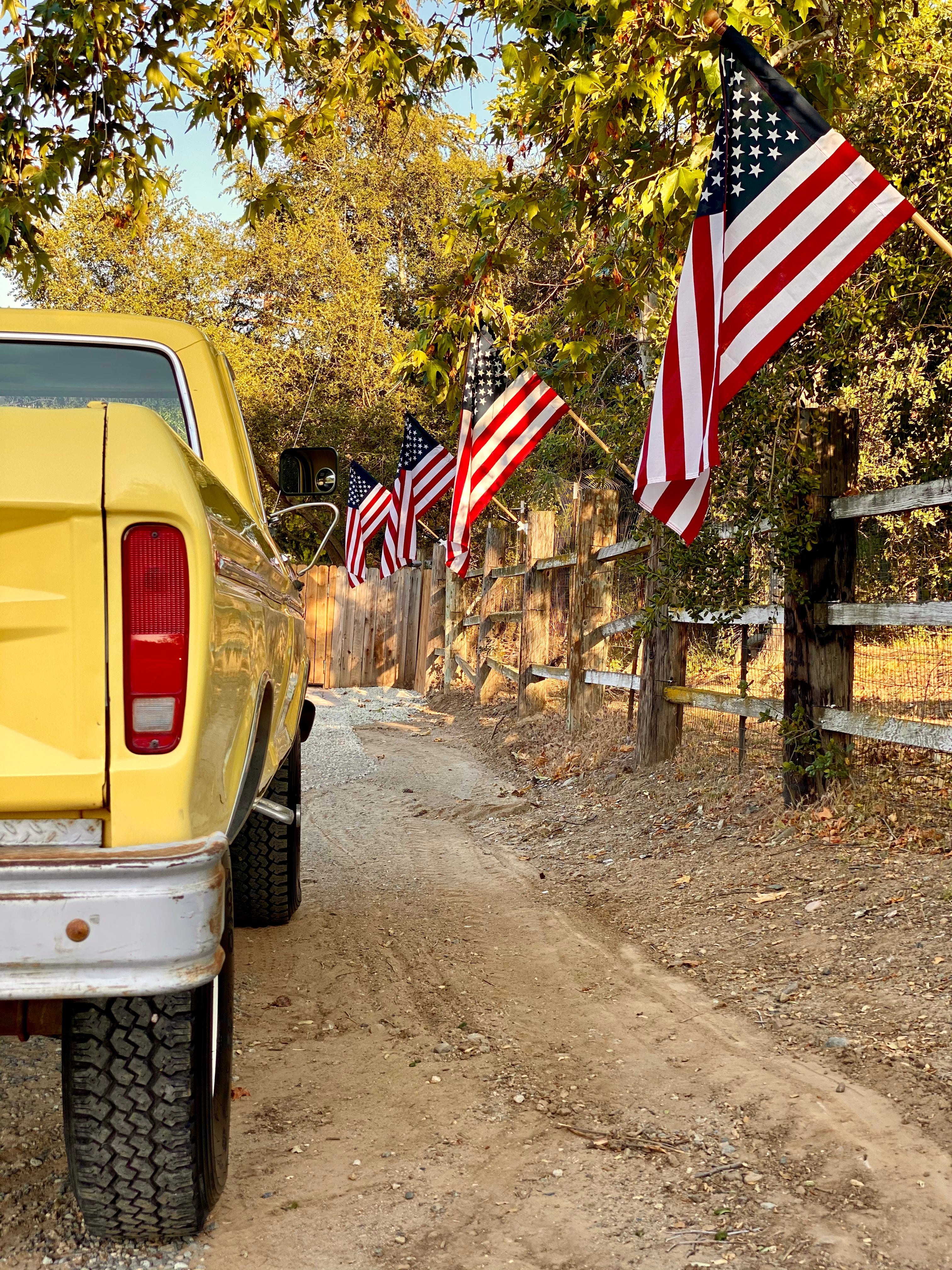 1975 Ford F-250 Highboy Yellow FINE ART PRINT