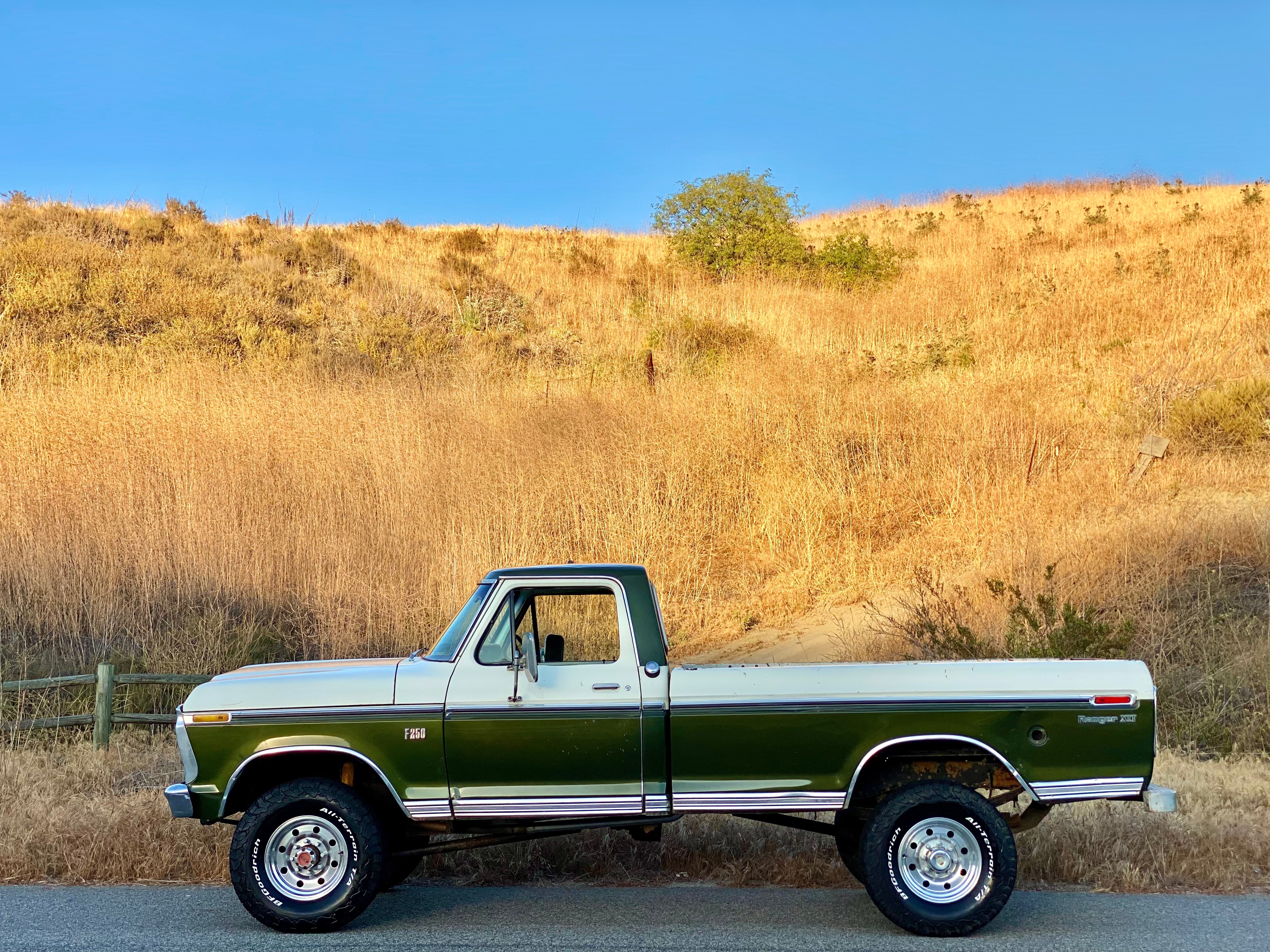 1976 Ford F-250 4x4 Hatteras Green FINE ART PRINT