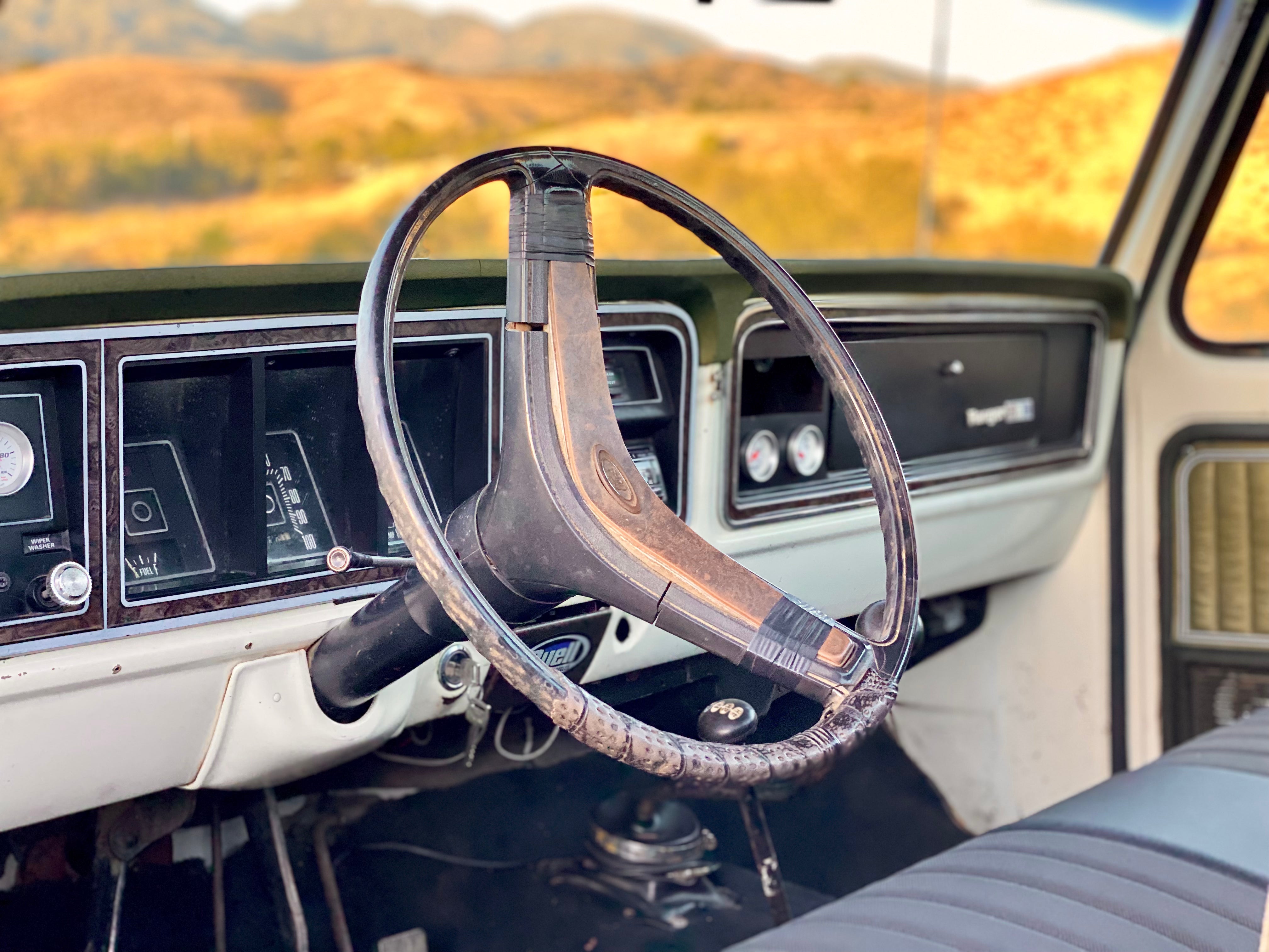 1976 Ford F-250 4x4 Hatteras Green FINE ART PRINT