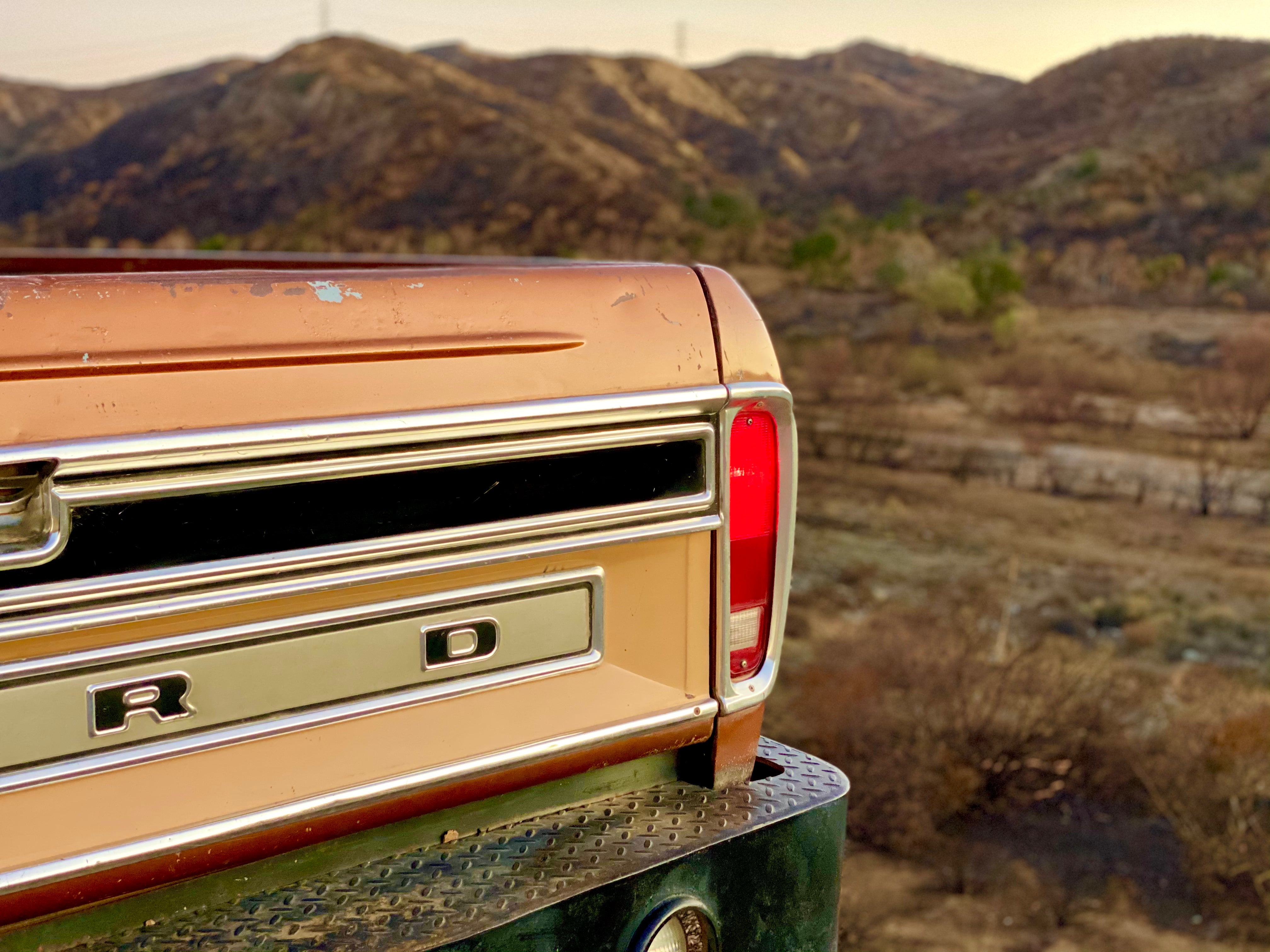 1978 Ford F-250 4x4 Ranger Lariat Tan FINE ART PRINT