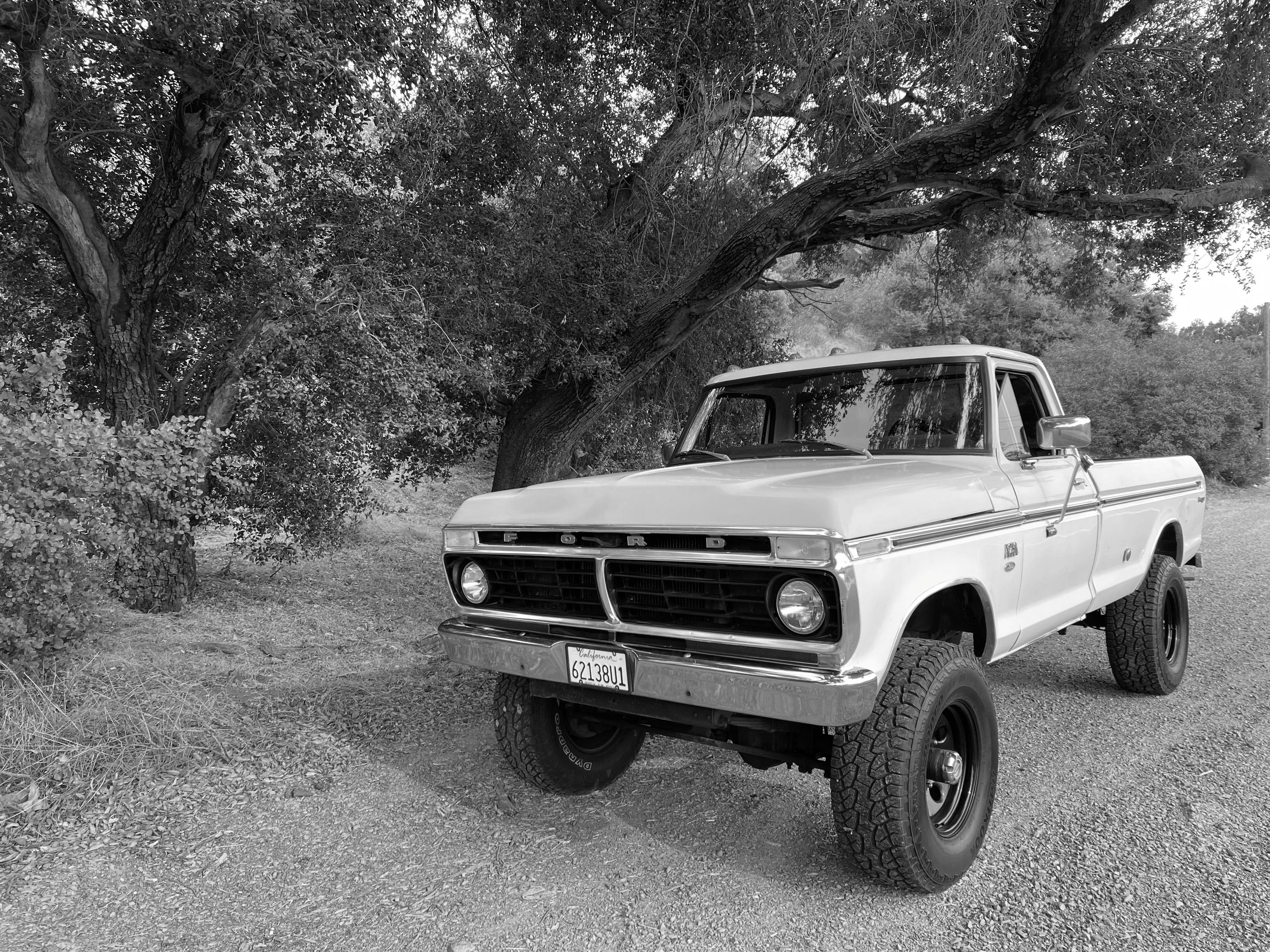 1975 Ford F-250 Highboy Wind Blue FINE ART PRINT