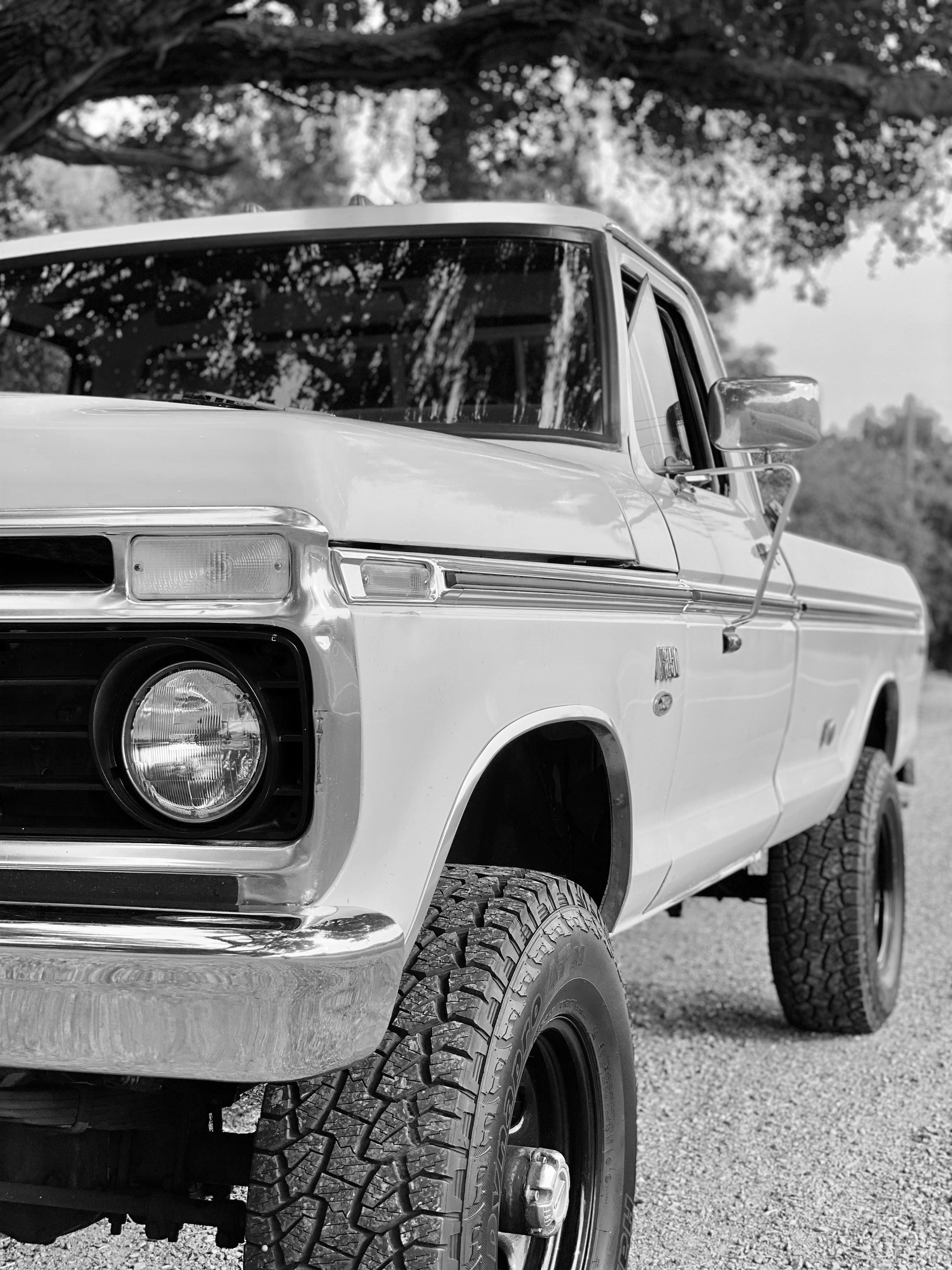 1975 Ford F-250 Highboy Wind Blue FINE ART PRINT