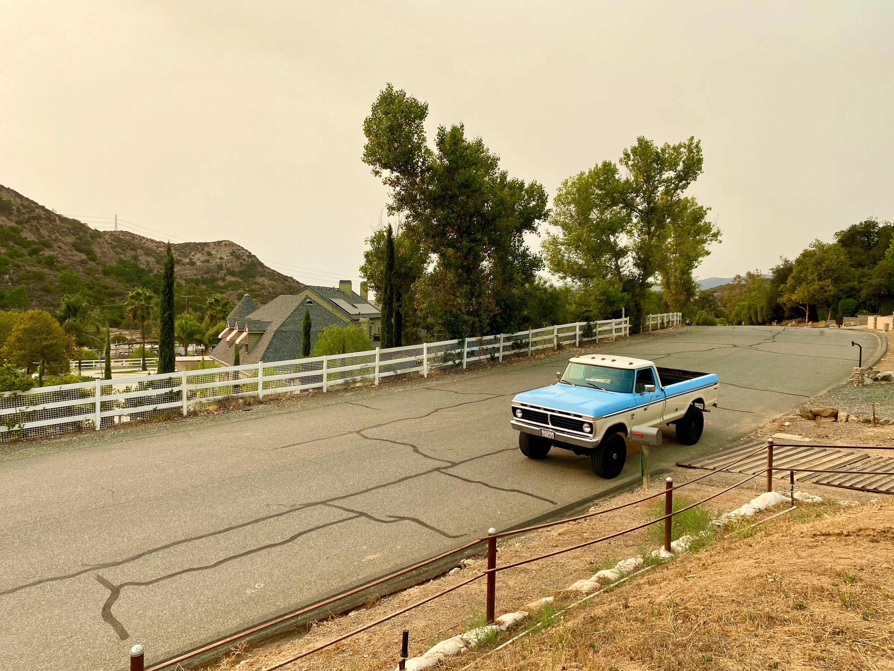 1975 Ford F-250 Highboy Wind Blue FINE ART PRINT