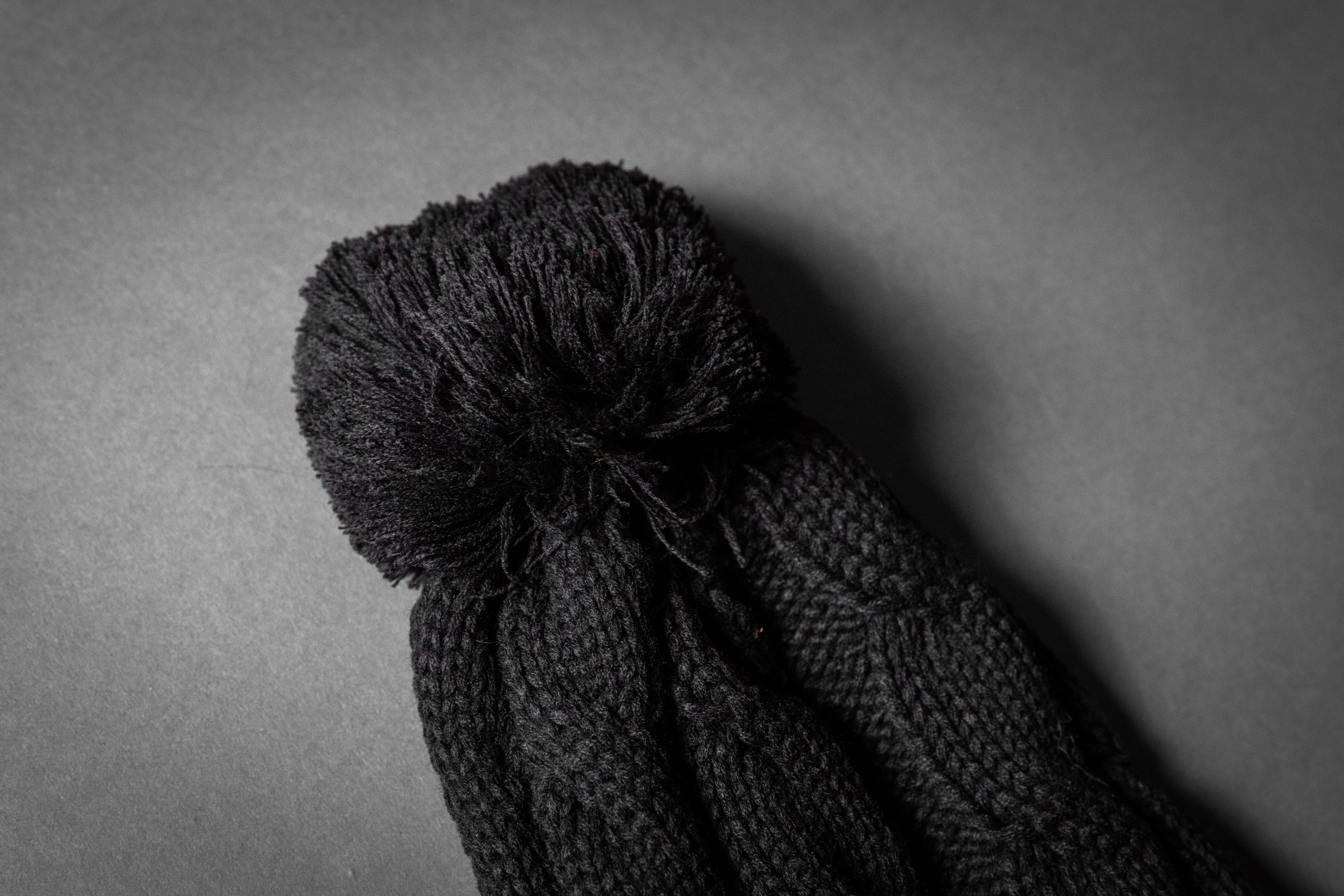 BLOOD SWEAT & OIL CHUNK TWIST KNIT BEANIE (Black)