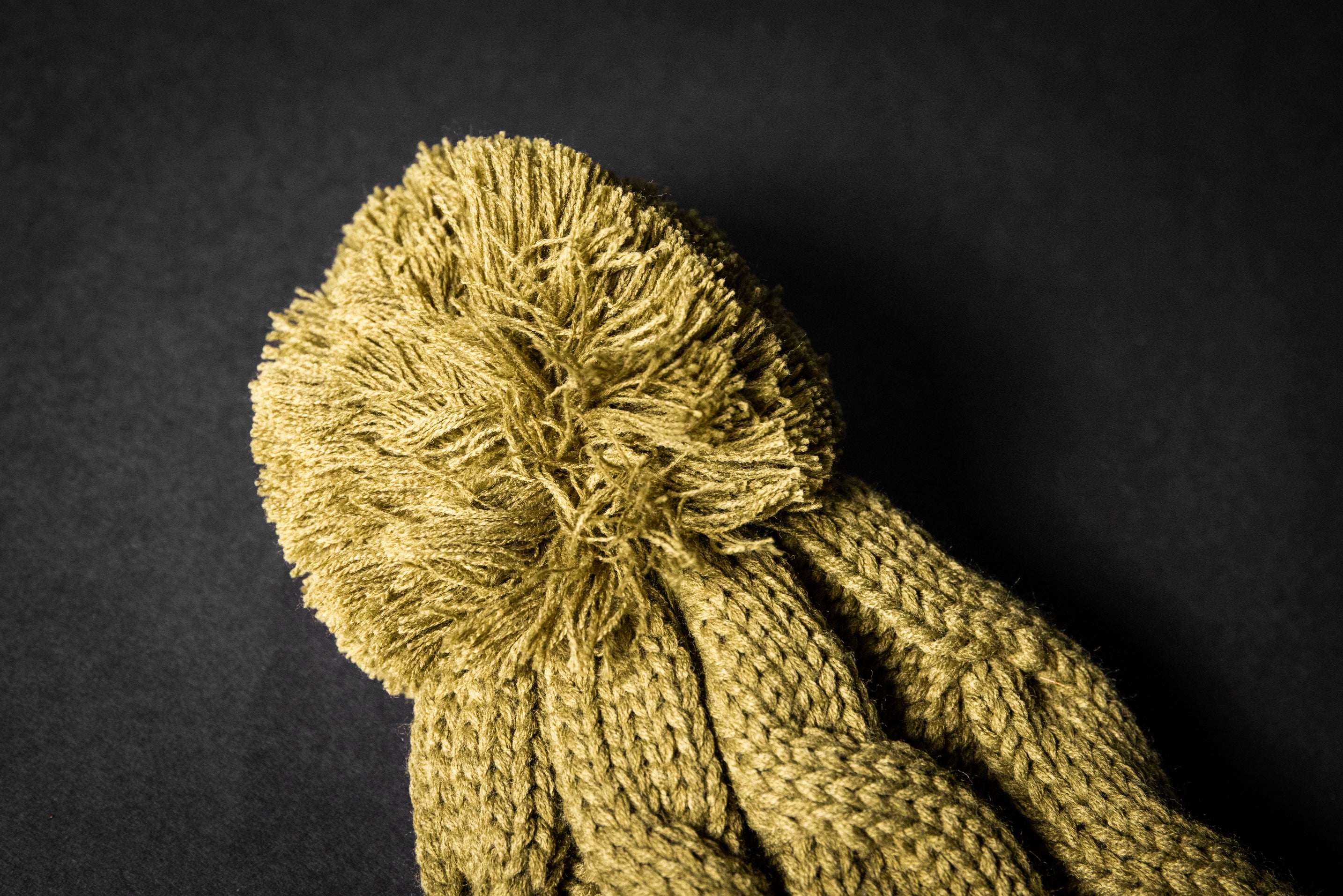 OLD SPOKES CHUNK TWIST KNIT BEANIE (Avocado)