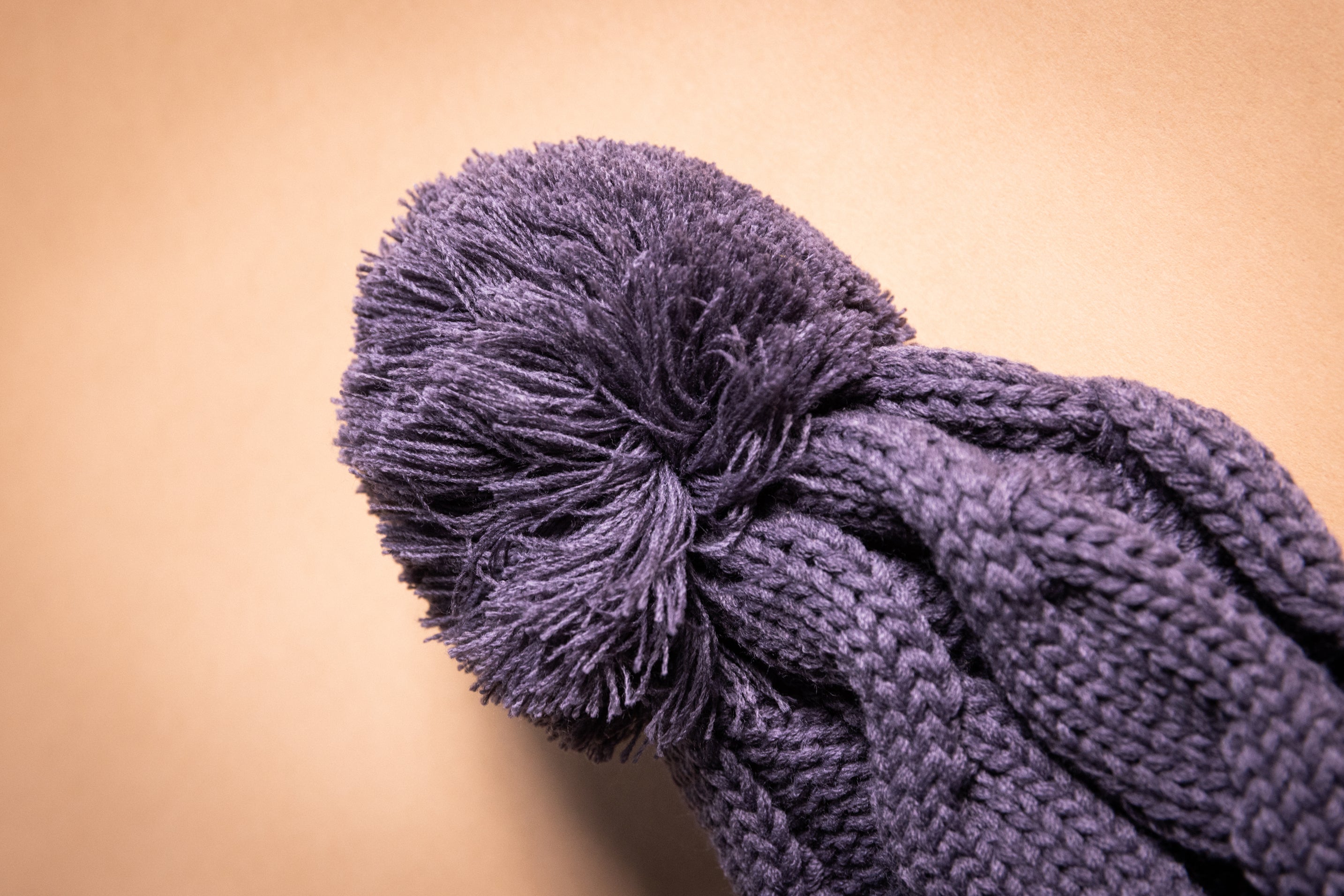 GRANNY'S PANTIES CHUNK TWIST KNIT BEANIE (Slate)