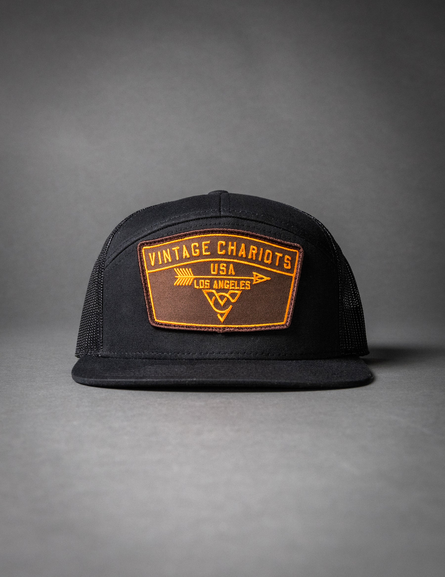 THE ARROW (Black/Black 7-Panel)