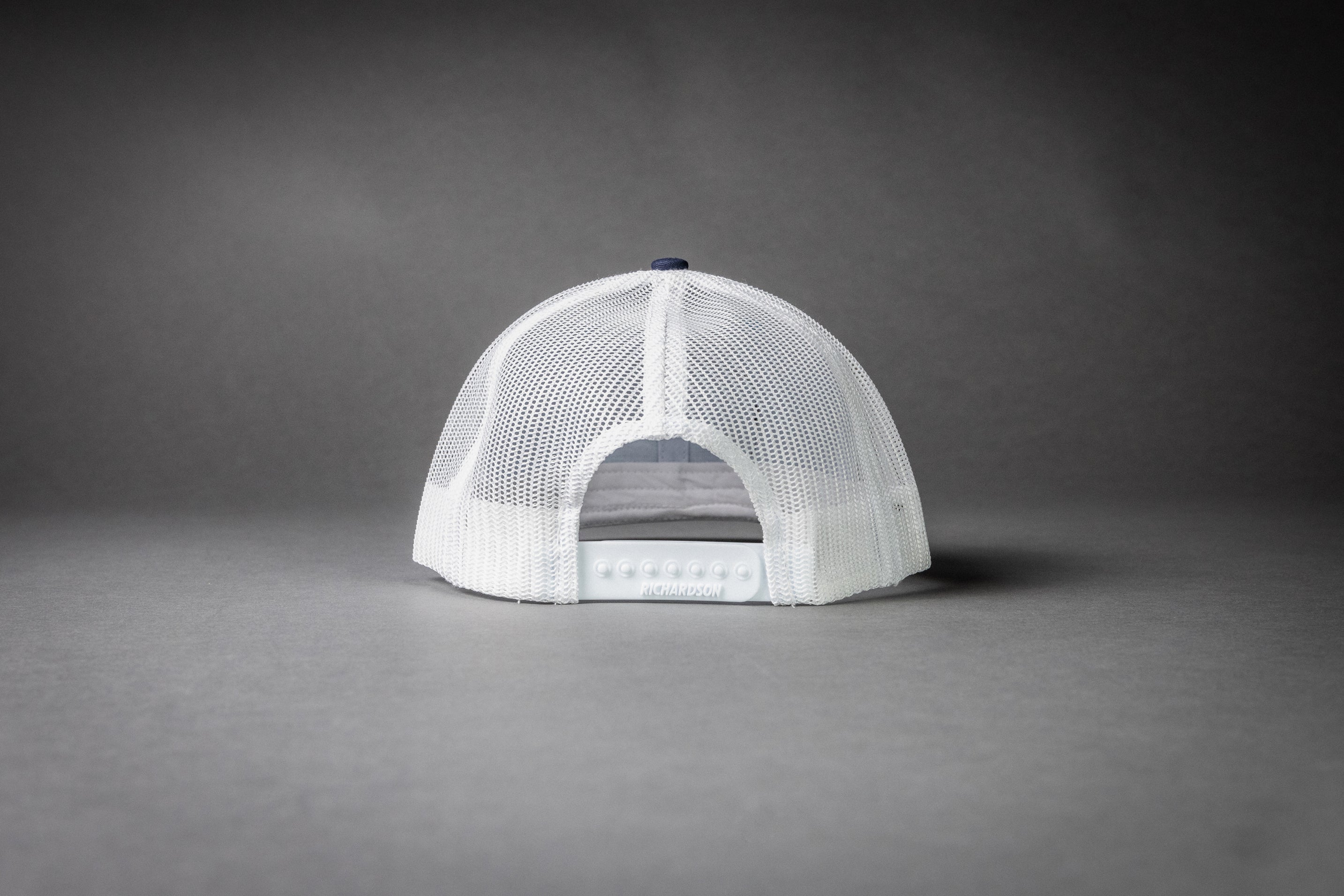 FIND THE PEAK (Columbia Blue/White/Navy)