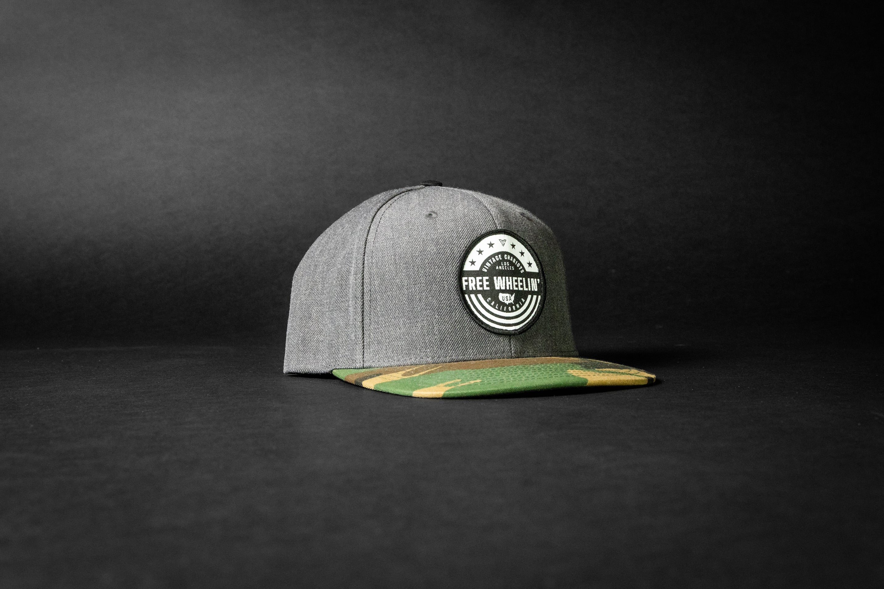 FREE WHEELIN' (Heather Charcoal/Green Camo)
