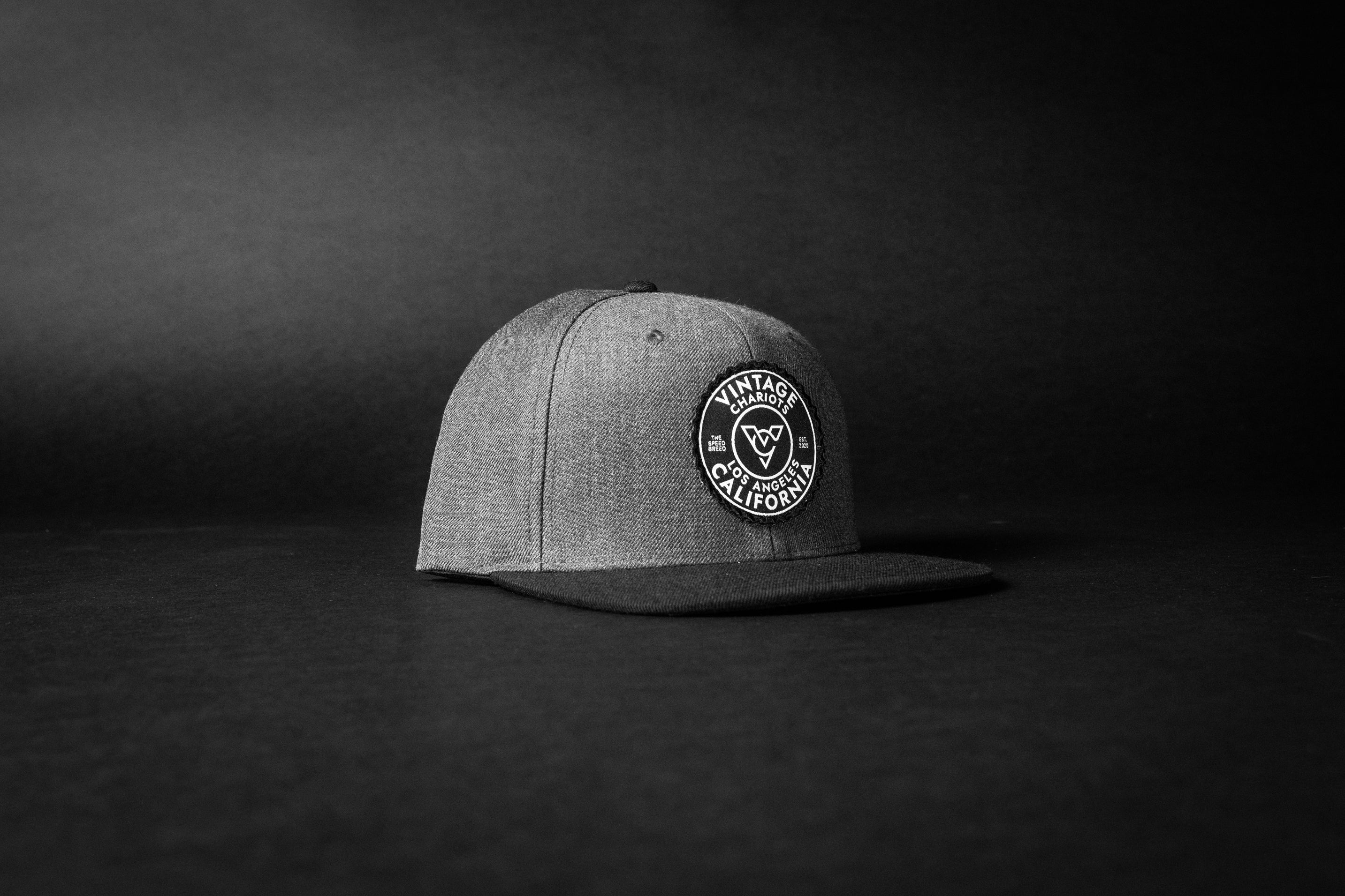 THE BOTTLE CAP (Heather Charcoal/Black)