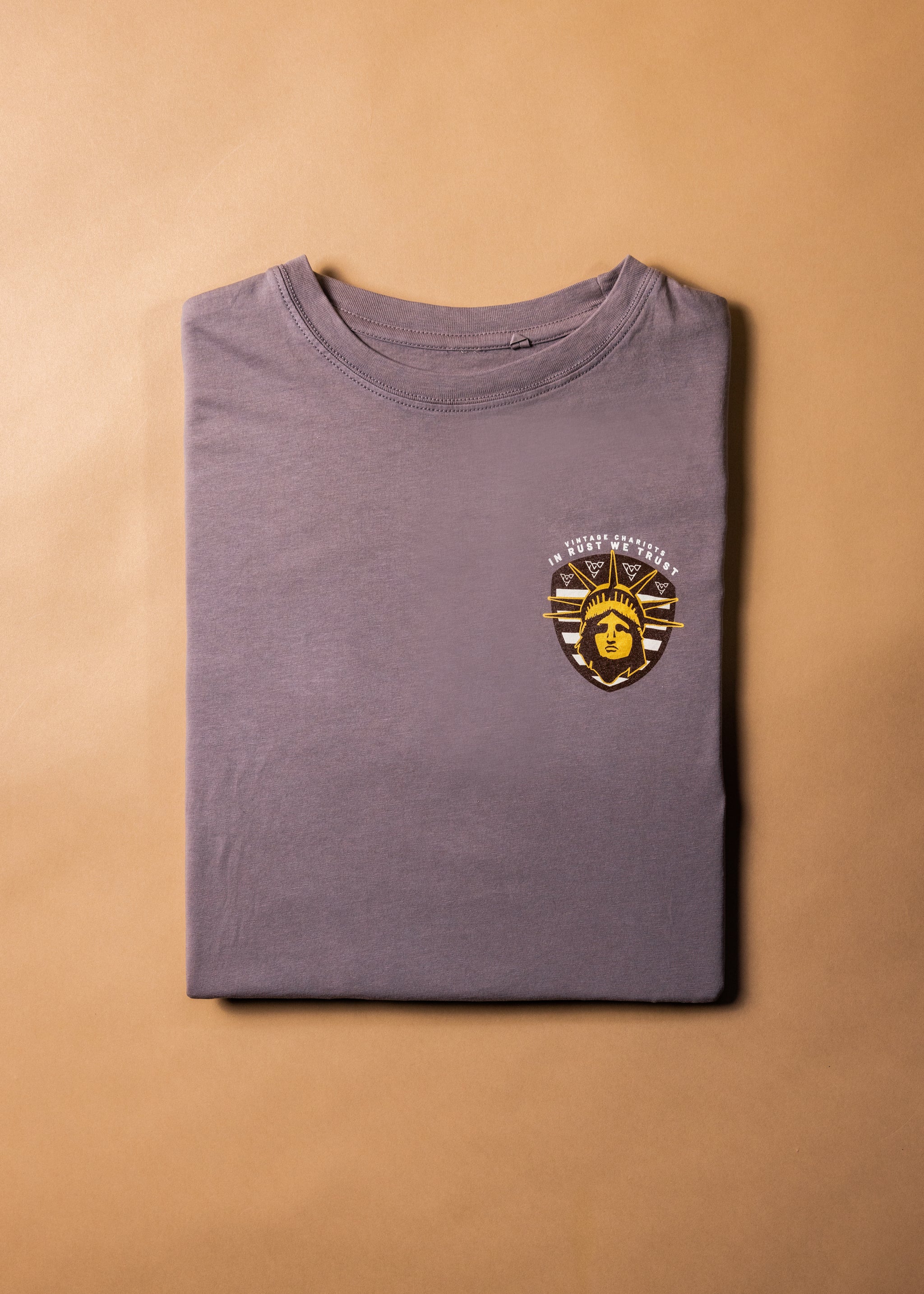 IN RUST WE TRUST TEE (Cinder Grey)