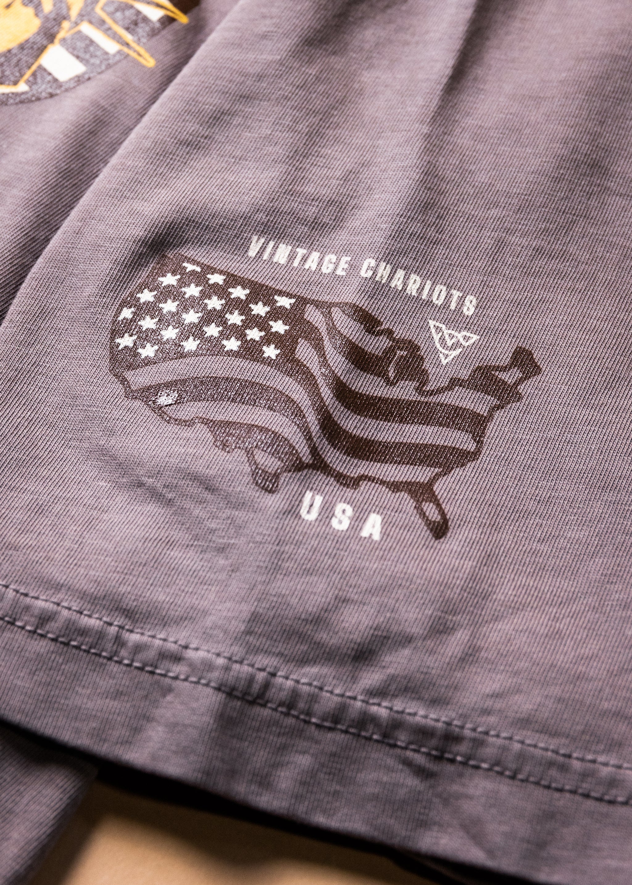 IN RUST WE TRUST TEE (Cinder Grey)