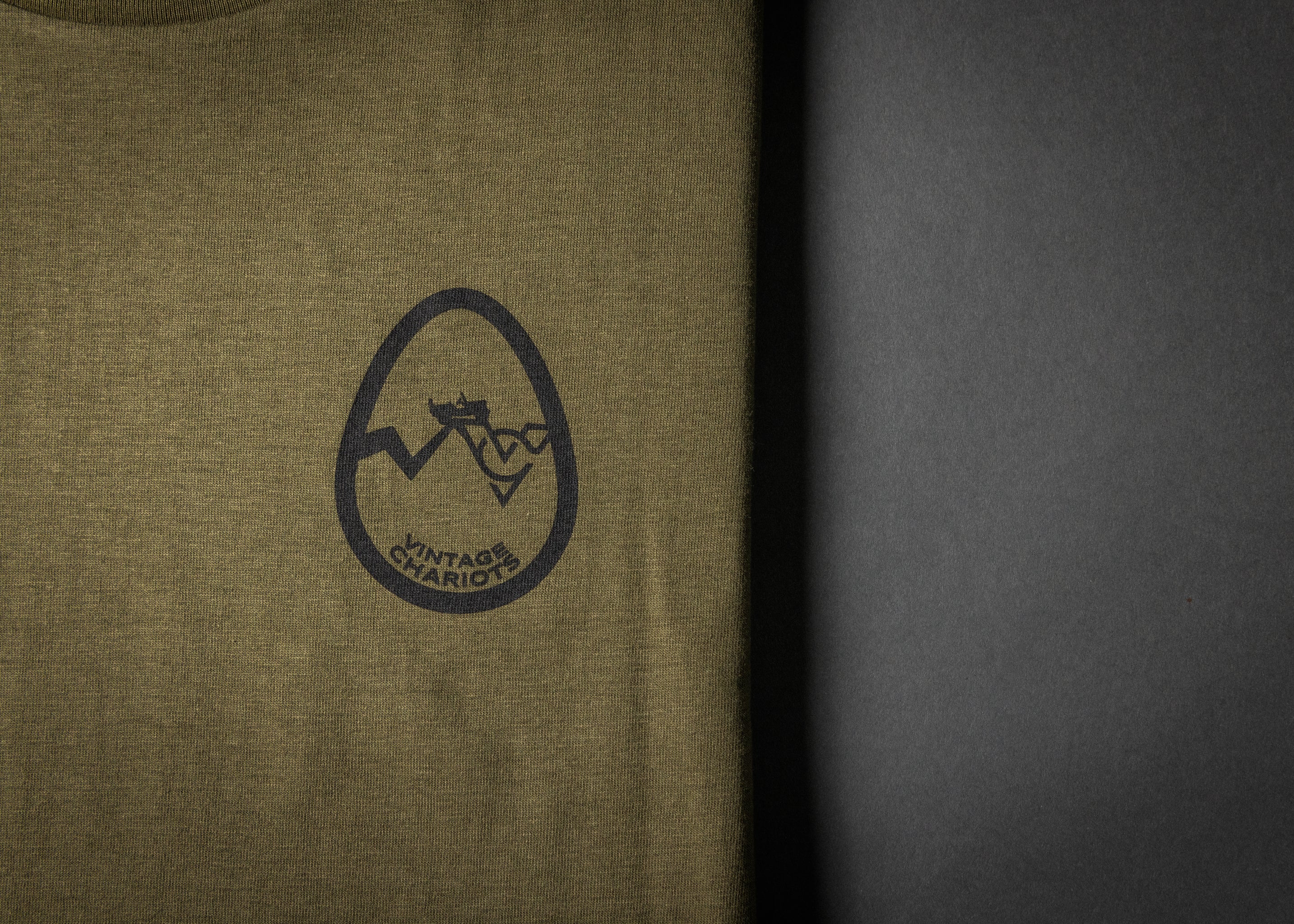 FIND YOUR EGG TEE (Military Green)
