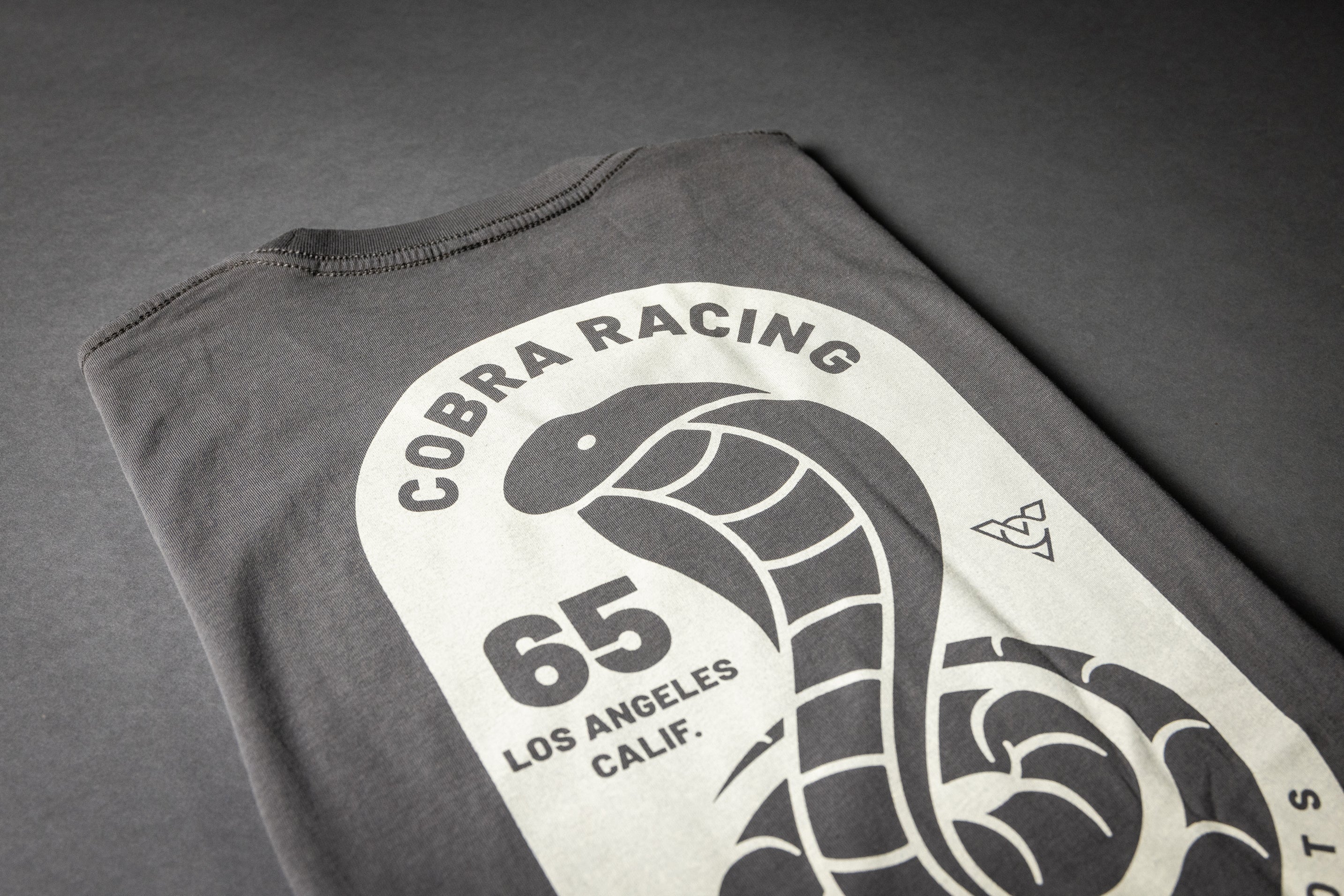 COBRA RACING TEE (Cool Grey)