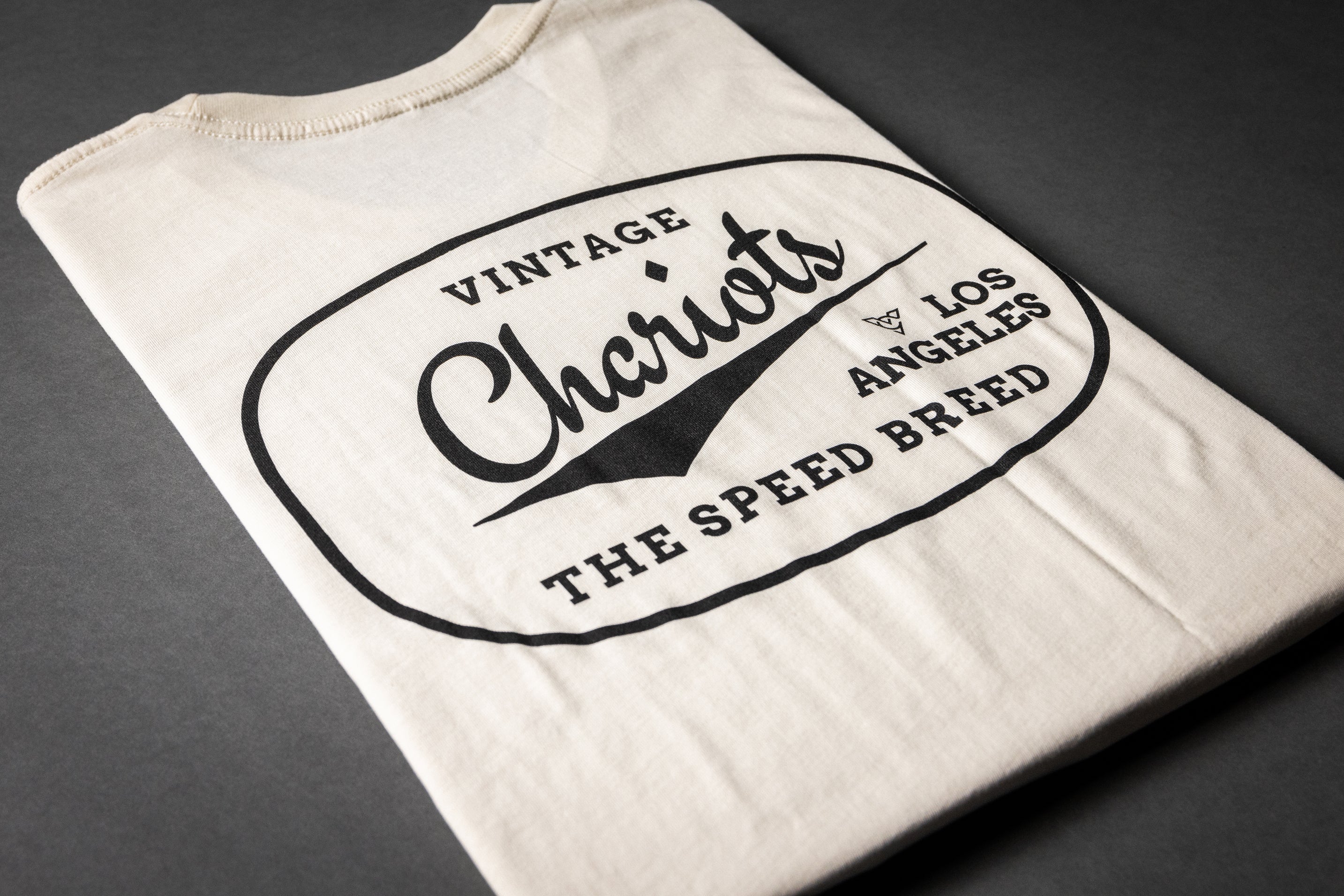 CHARIOTS OVAL LOGO TEE (Vintage White)