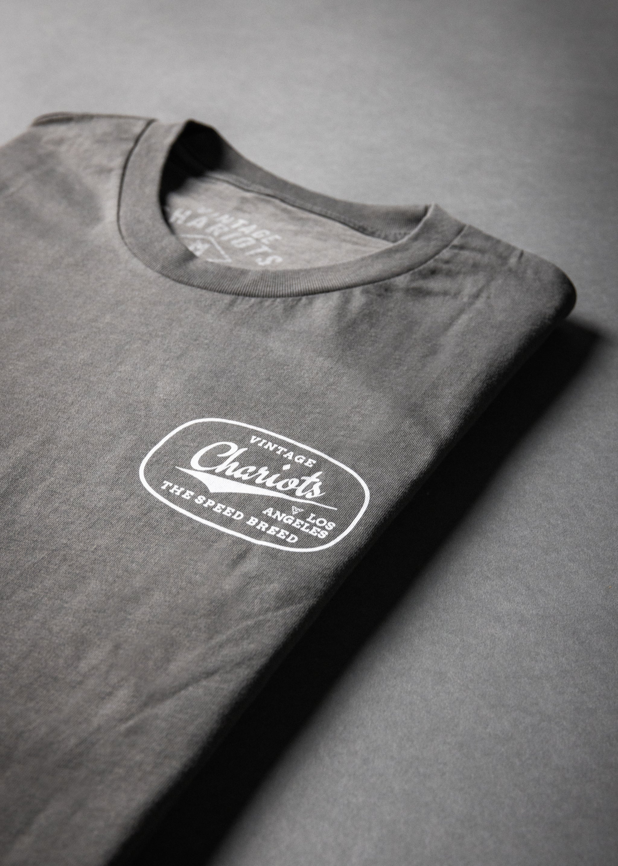 CHARIOTS OVAL LOGO TEE (Cool Grey)